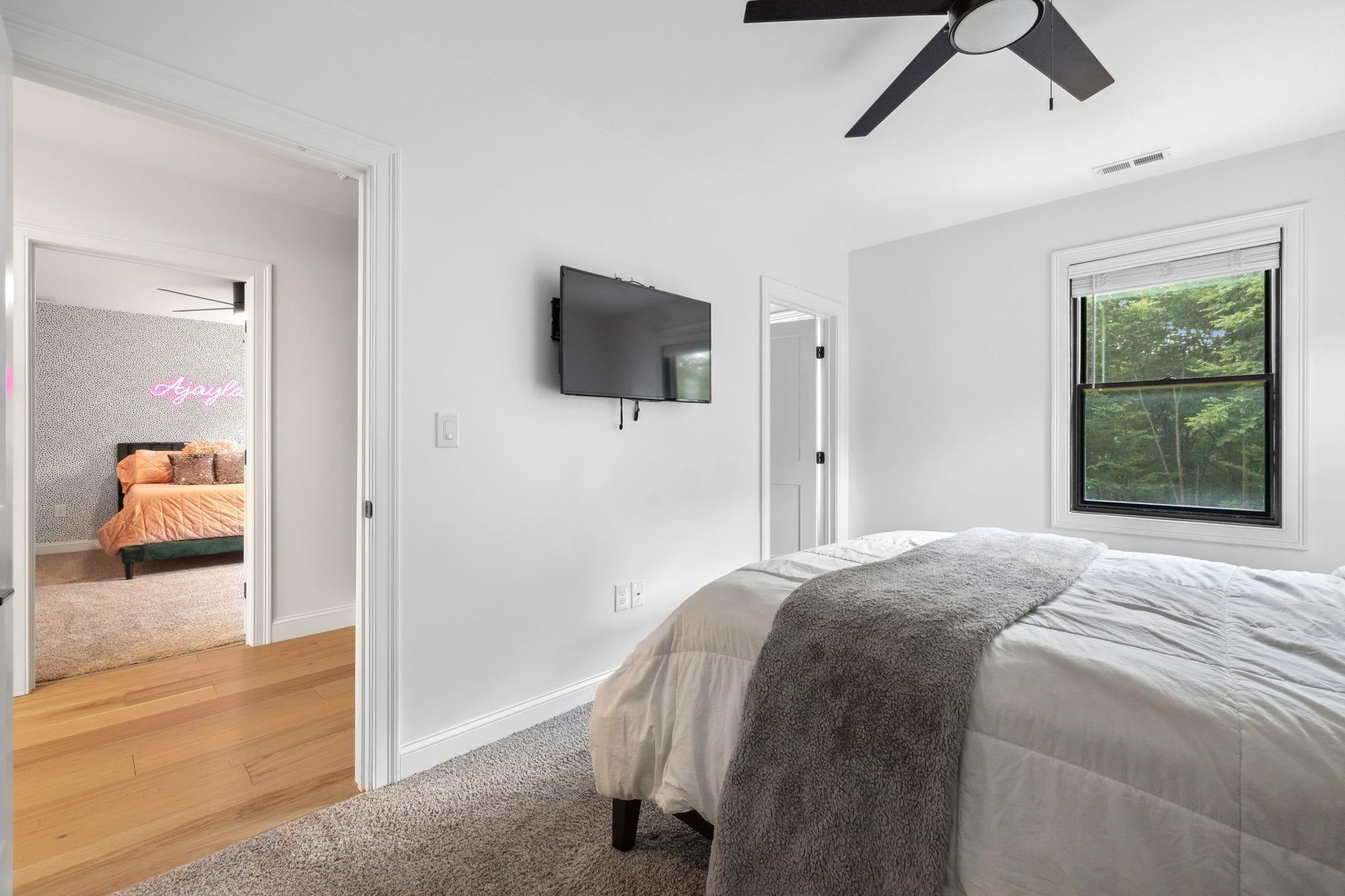 Bedford, New Hampshire, 03110, United States, 7 Bedrooms Bedrooms, ,6 BathroomsBathrooms,Residential,Active,1703132