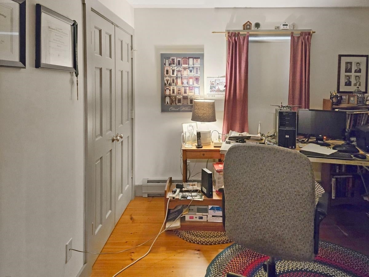 Hartford, Vermont, 05001, United States, 4 Bedrooms Bedrooms, ,4 BathroomsBathrooms,Residential,Active,1941371