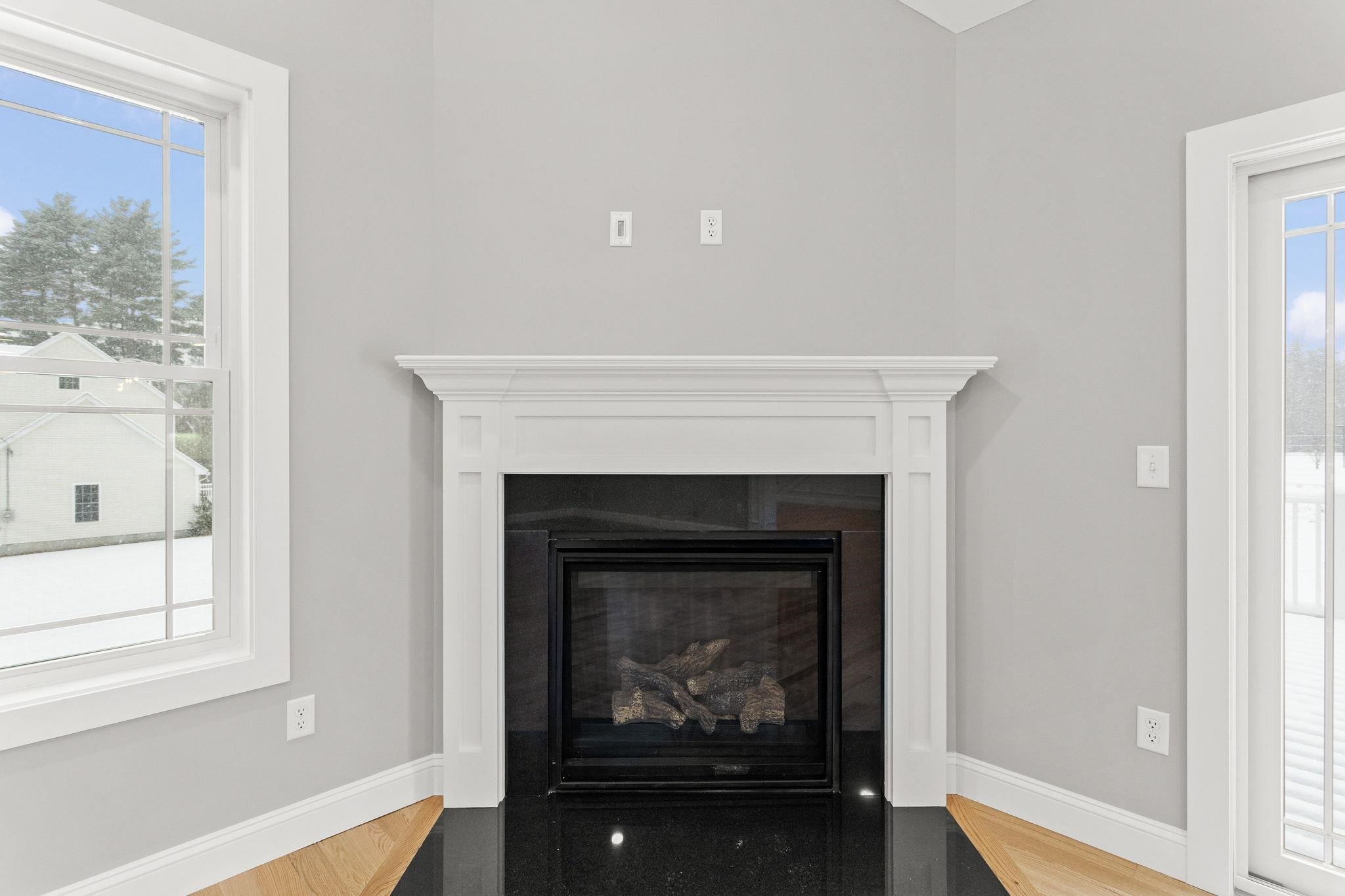 Auburn, New Hampshire, 03032, United States, 4 Bedrooms Bedrooms, ,4 BathroomsBathrooms,Residential,Active,2001063