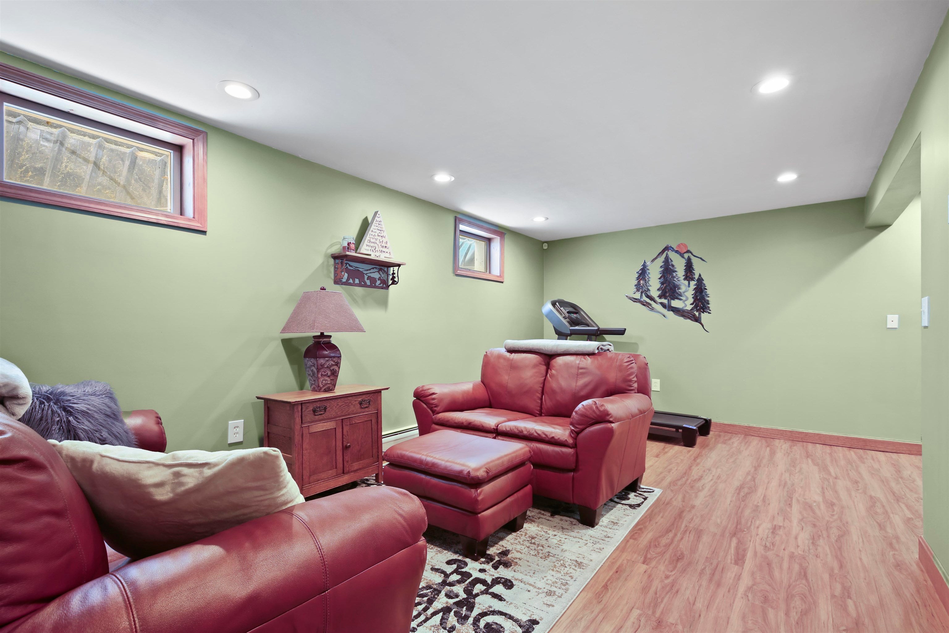 Killington, Vermont, 05751, United States, 3 Bedrooms Bedrooms, ,3 BathroomsBathrooms,Residential,Active,1884979