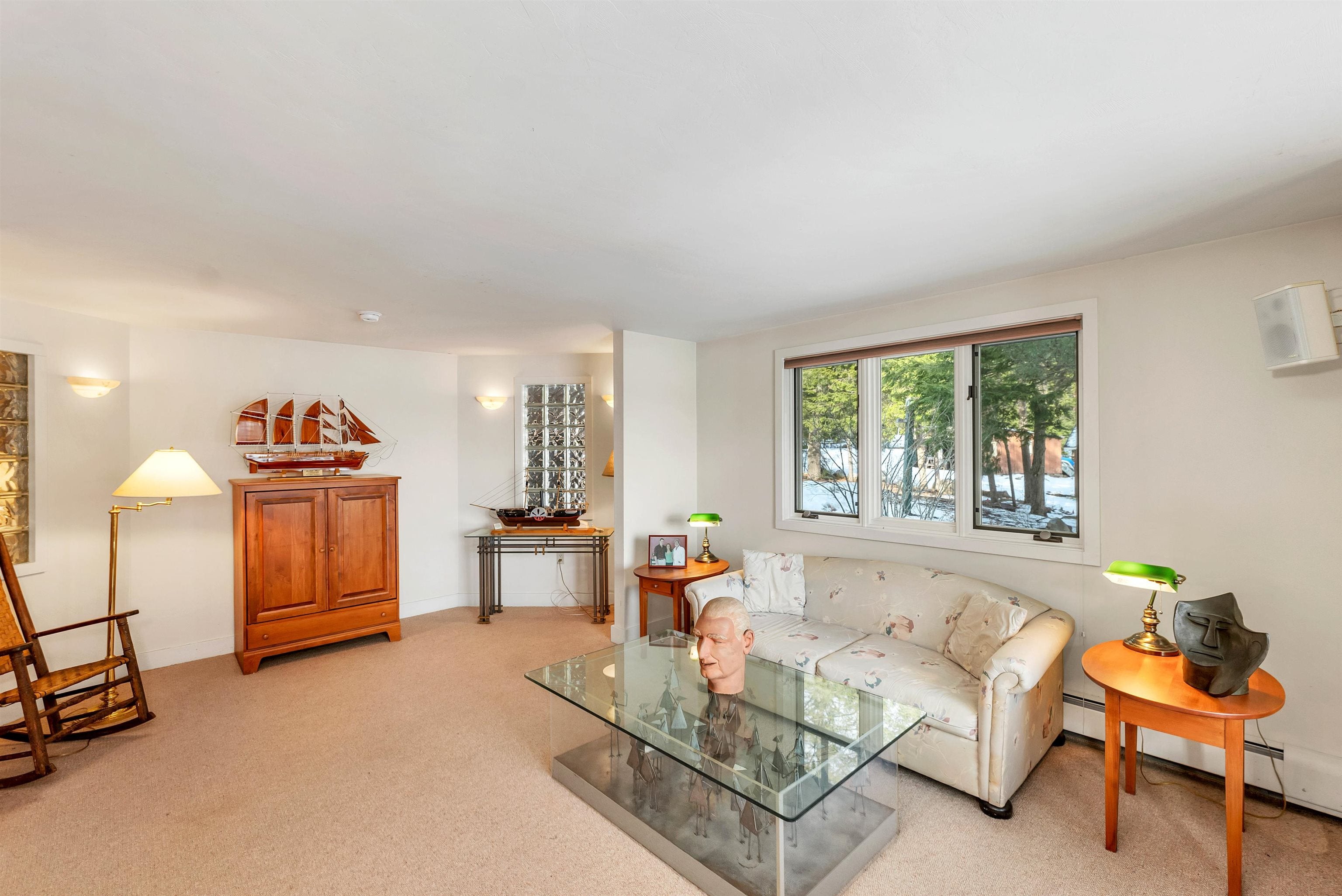 Hebron, New Hampshire, 03241, United States, 4 Bedrooms Bedrooms, ,4 BathroomsBathrooms,Residential,Pending,2009160