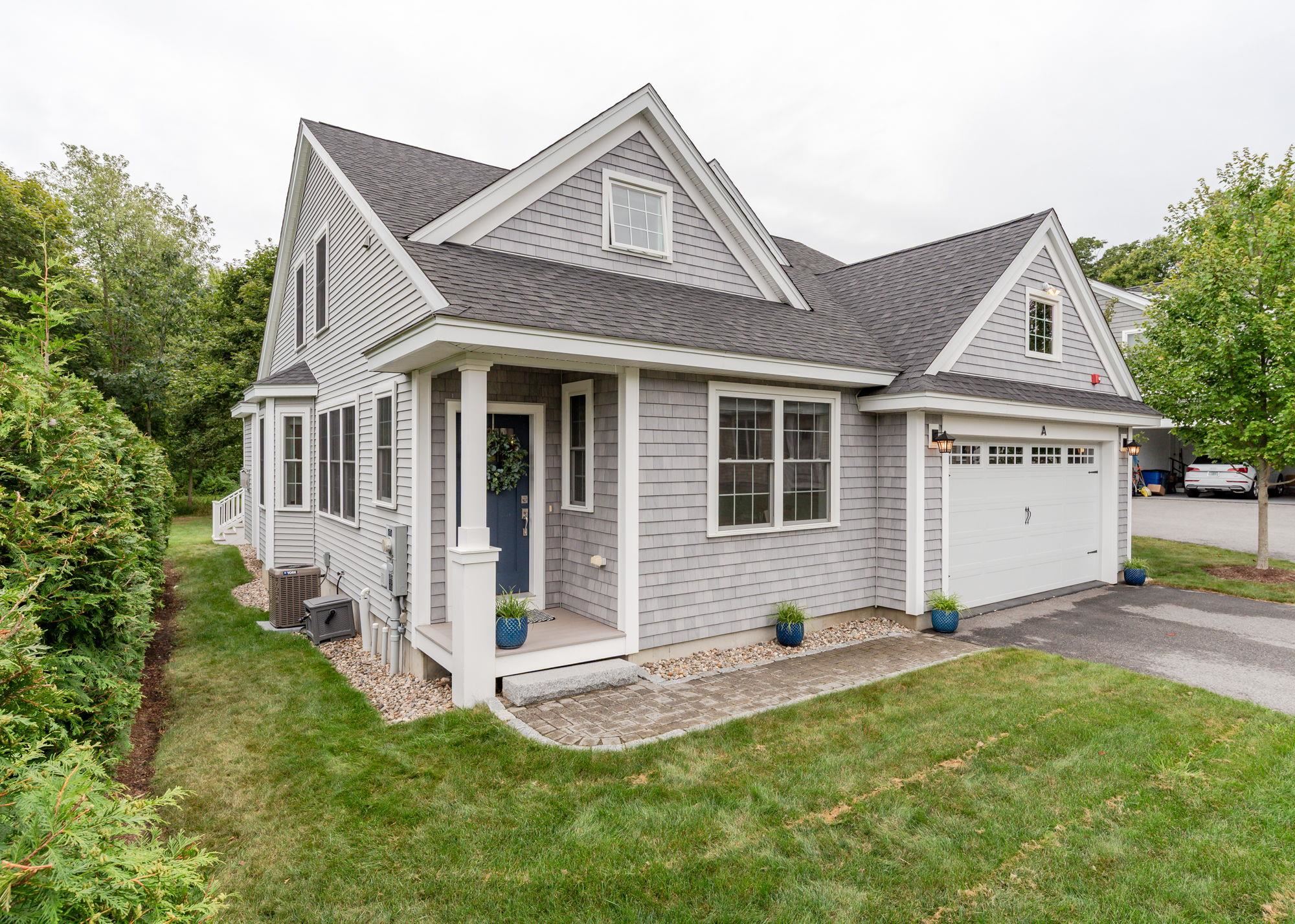 Portsmouth, New Hampshire, 03801, United States, 3 Bedrooms Bedrooms, ,3 BathroomsBathrooms,Residential,Active,1941146