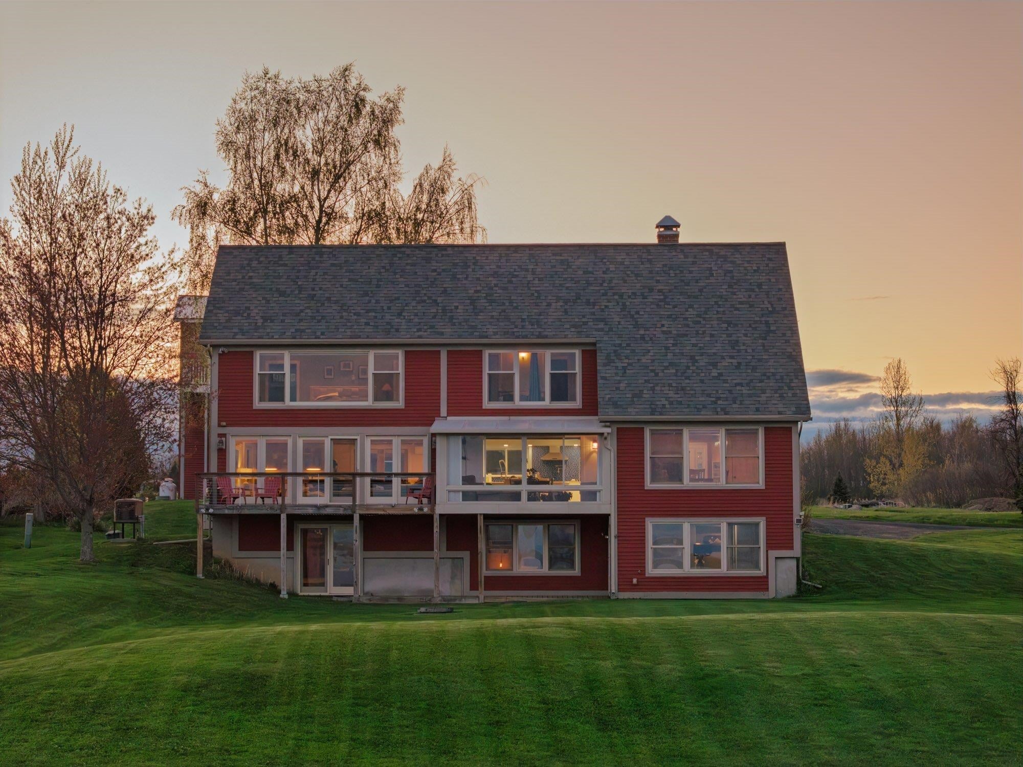 South Hero, Vermont, 05486, United States, 3 Bedrooms Bedrooms, ,5 BathroomsBathrooms,Residential,Active,2045566