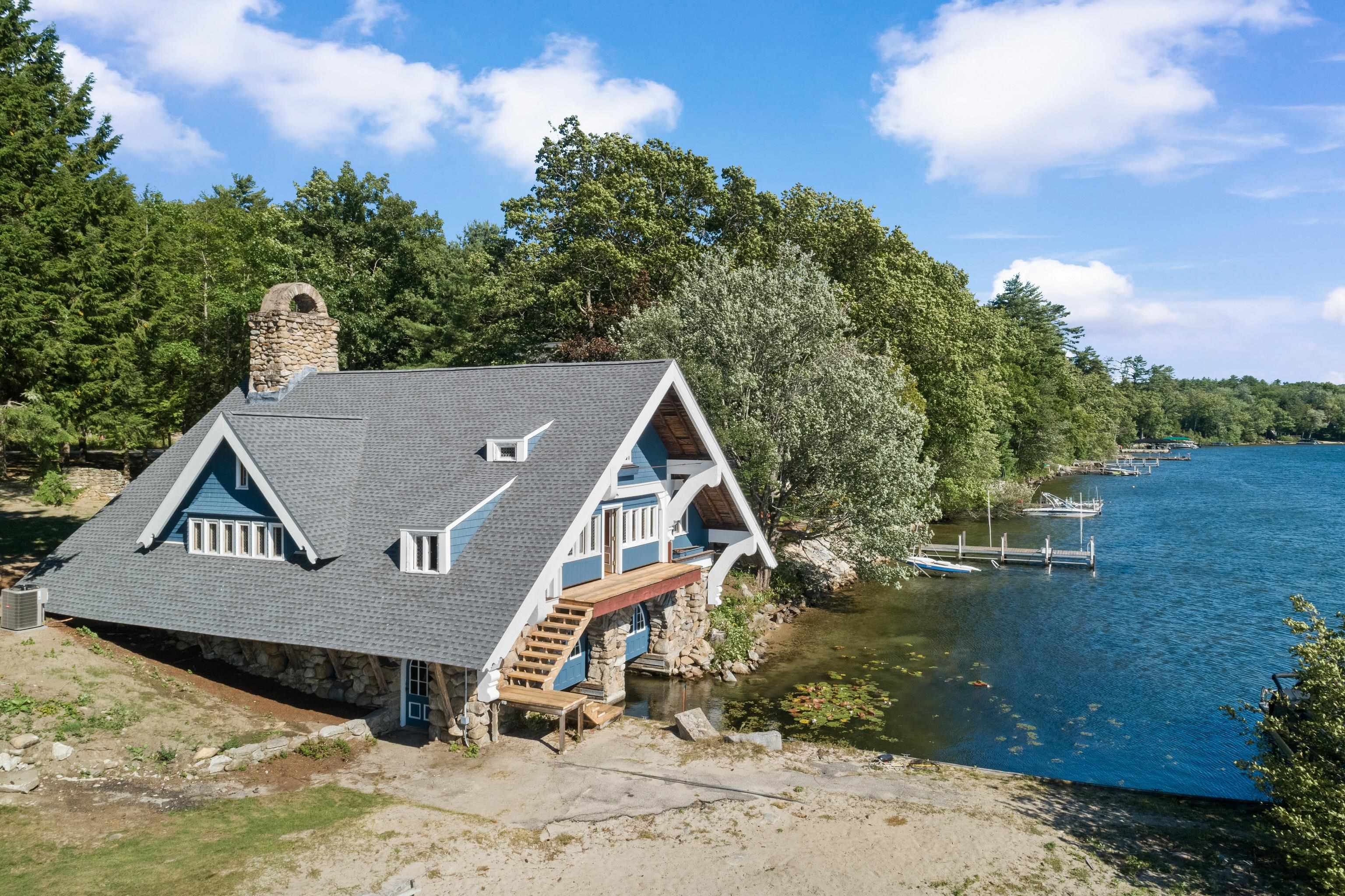 Moultonborough, New Hampshire, 03254, United States, 6 Bedrooms Bedrooms, ,3 BathroomsBathrooms,Residential,Active,1798037