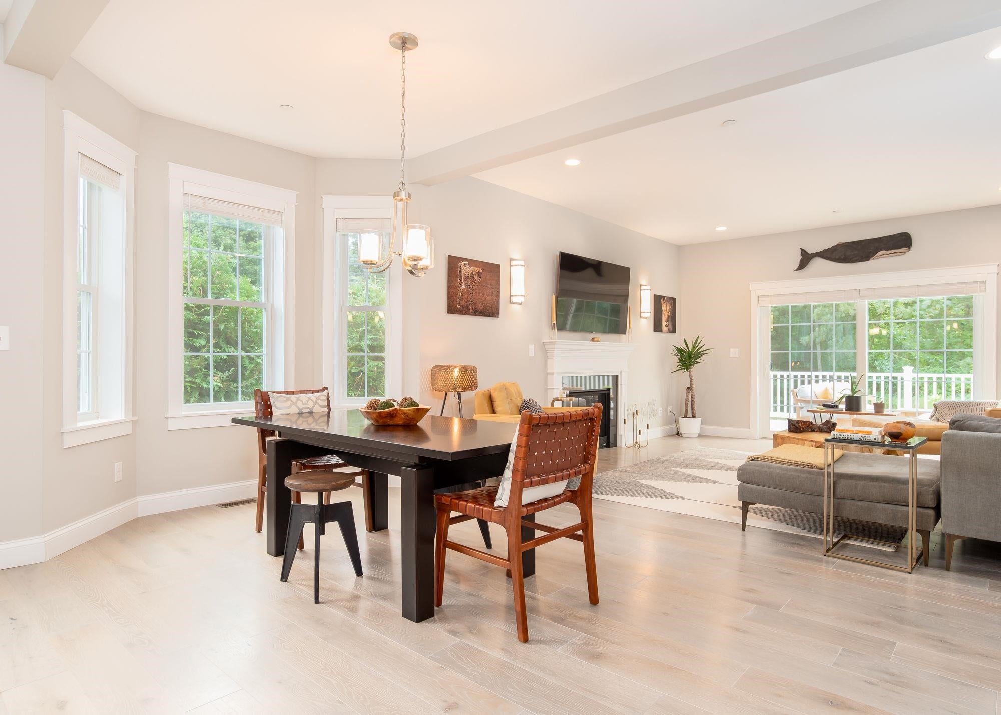 Portsmouth, New Hampshire, 03801, United States, 3 Bedrooms Bedrooms, ,3 BathroomsBathrooms,Residential,Active,1941146