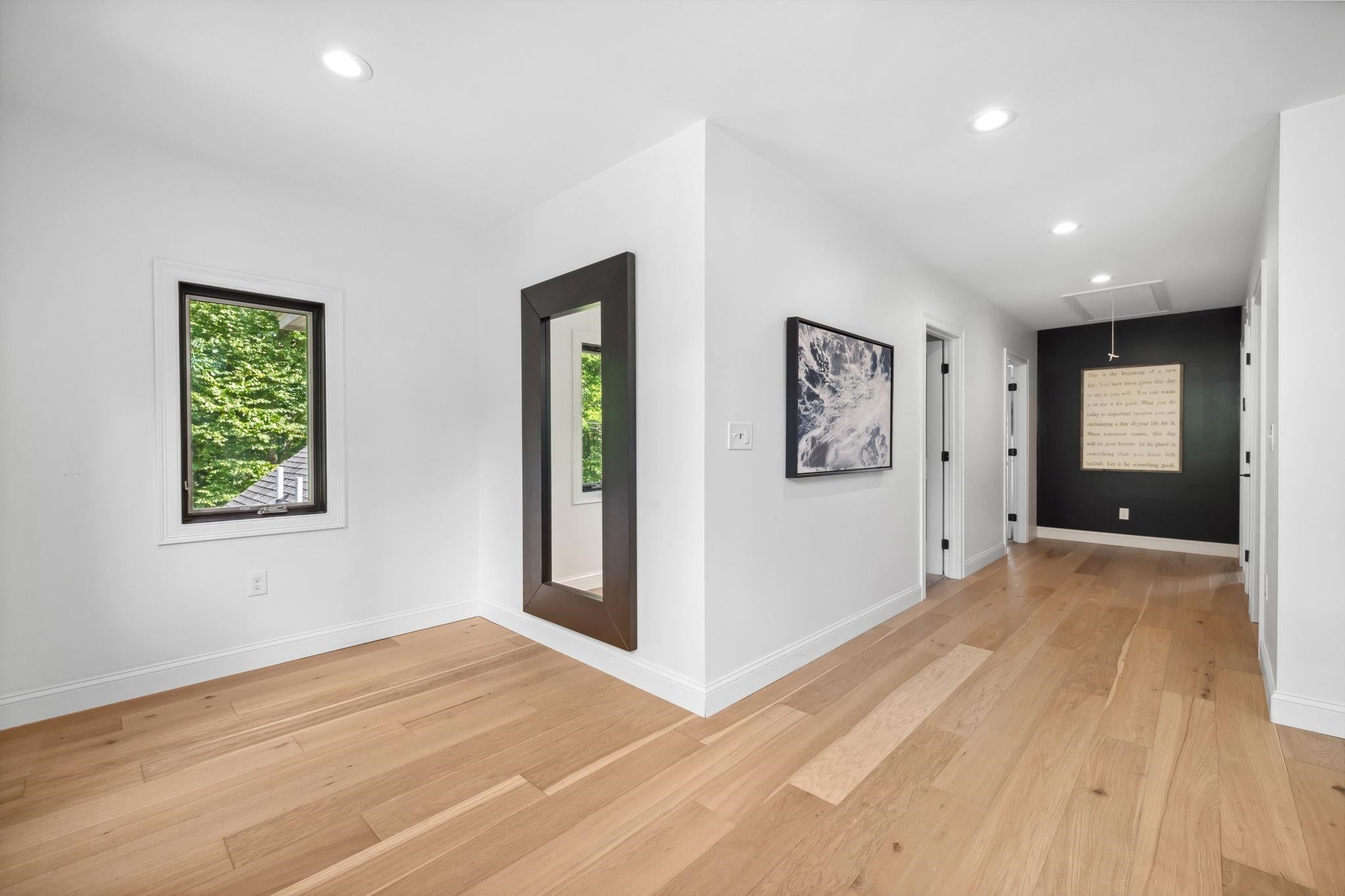 Bedford, New Hampshire, 03110, United States, 7 Bedrooms Bedrooms, ,6 BathroomsBathrooms,Residential,Active,1703132