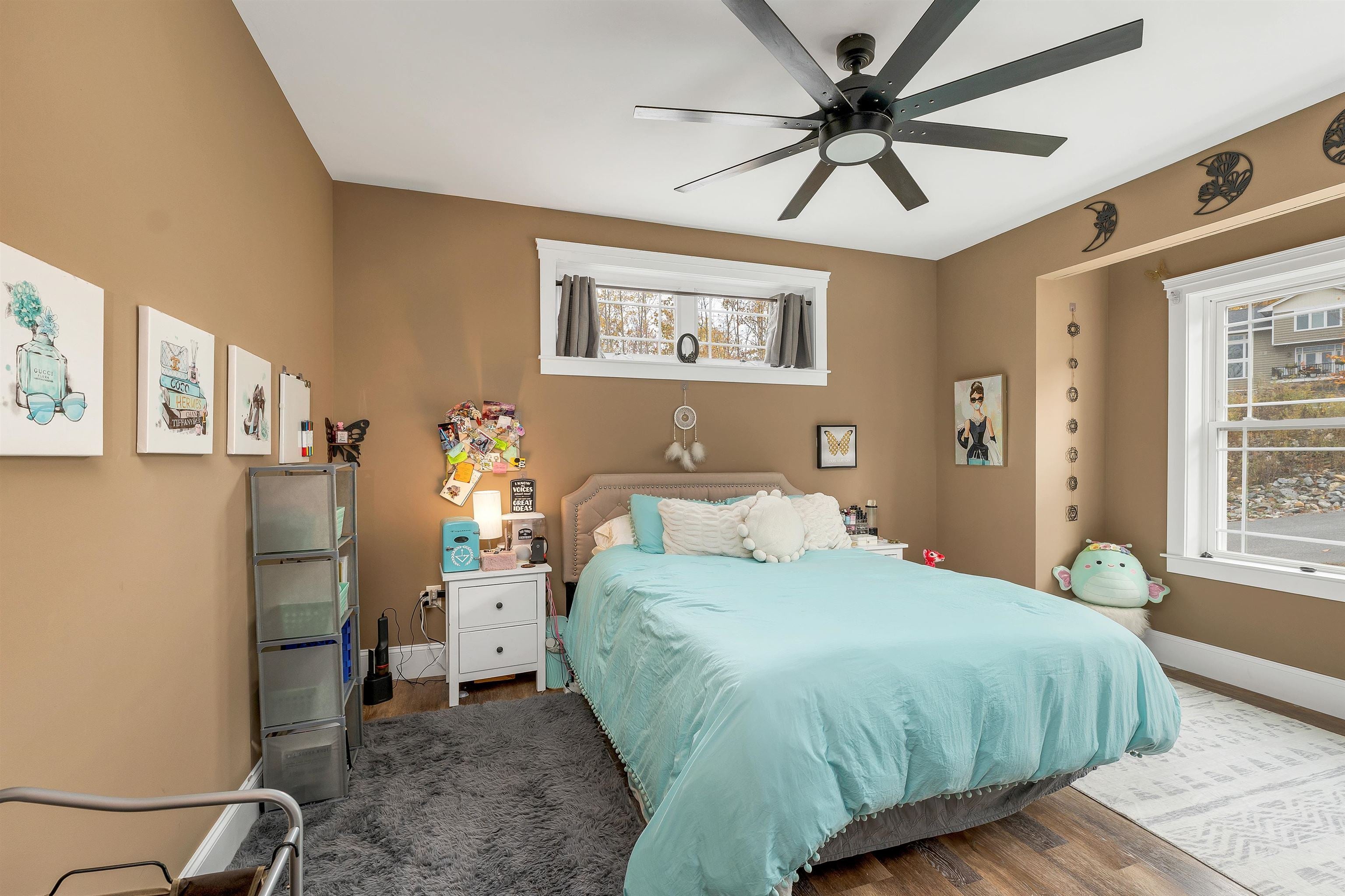 Laconia, New Hampshire, 03246, United States, 4 Bedrooms Bedrooms, ,4 BathroomsBathrooms,Residential,Active,1985603