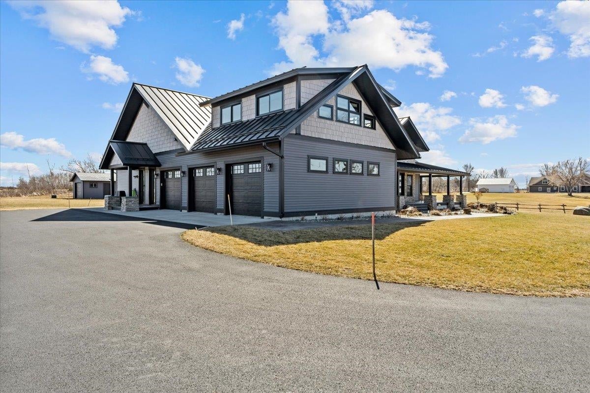 Swanton, Vermont, 05488, United States, 3 Bedrooms Bedrooms, ,2 BathroomsBathrooms,Residential,Active,1749267