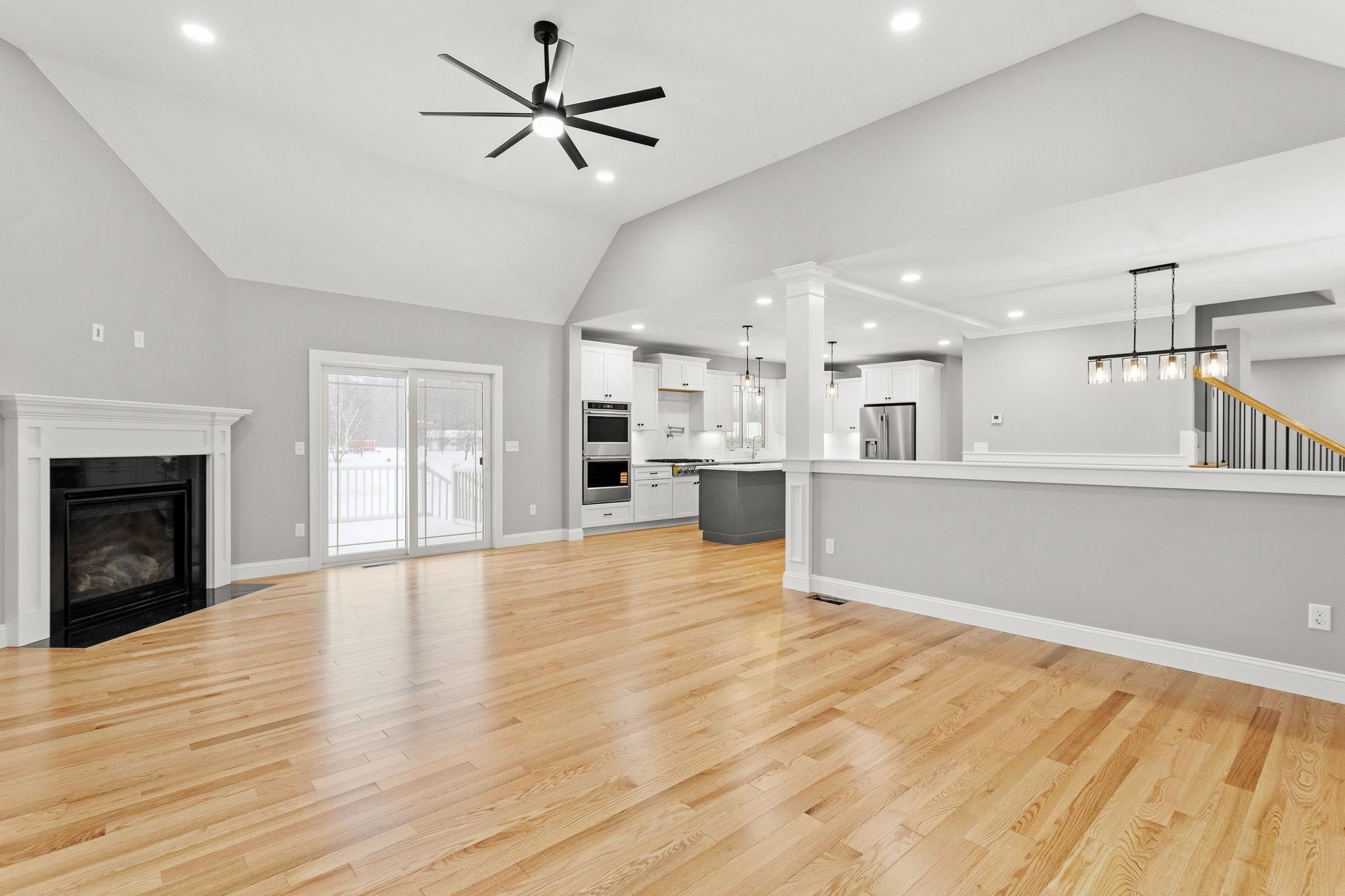 Auburn, New Hampshire, 03032, United States, 4 Bedrooms Bedrooms, ,4 BathroomsBathrooms,Residential,Active,2001063