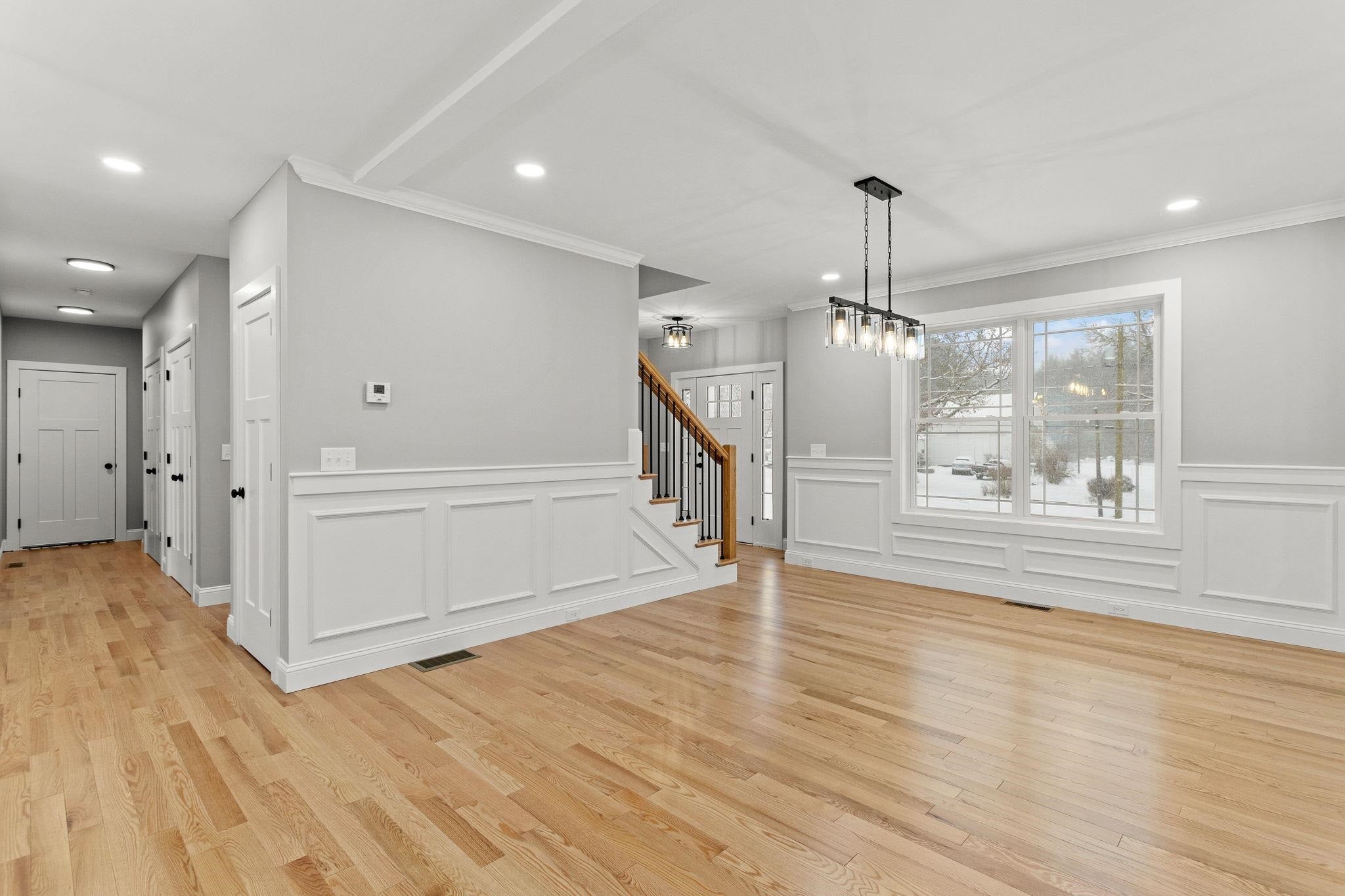 Auburn, New Hampshire, 03032, United States, 4 Bedrooms Bedrooms, ,4 BathroomsBathrooms,Residential,Active,2001063