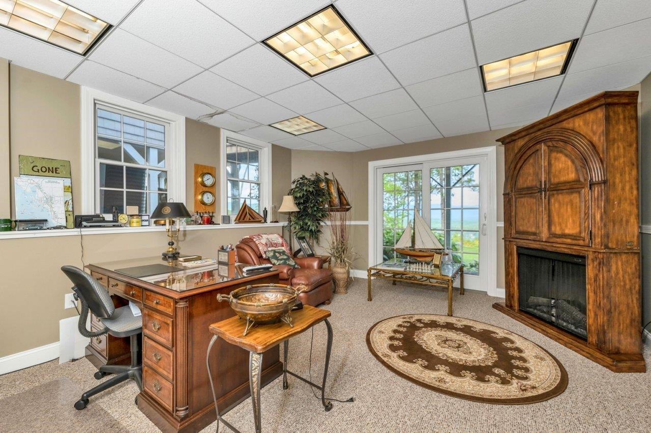 Center Harbor, New Hampshire, 03226, United States, 4 Bedrooms Bedrooms, ,5 BathroomsBathrooms,Residential,Active,1904713