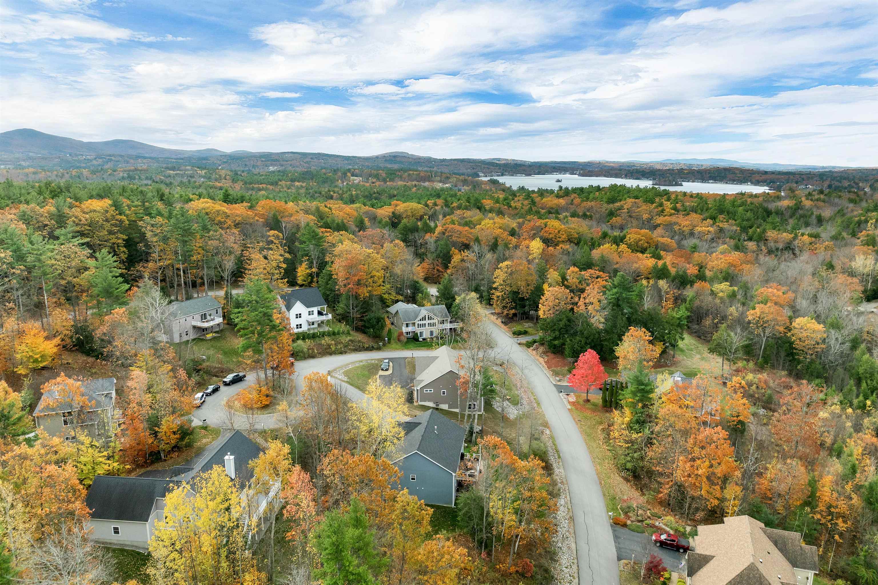 Laconia, New Hampshire, 03246, United States, 4 Bedrooms Bedrooms, ,4 BathroomsBathrooms,Residential,Active,1985603