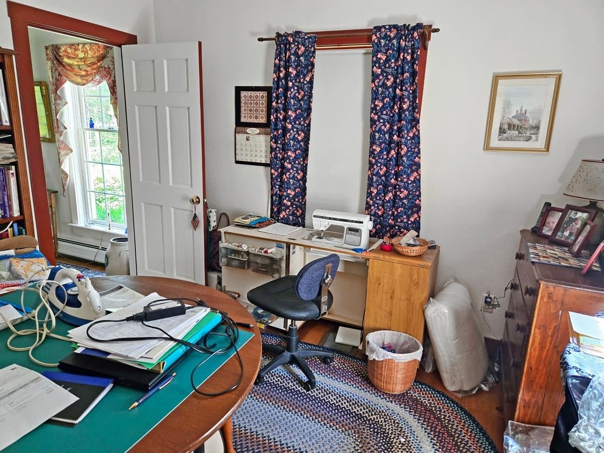 Hartford, Vermont, 05001, United States, 4 Bedrooms Bedrooms, ,4 BathroomsBathrooms,Residential,Active,1941371