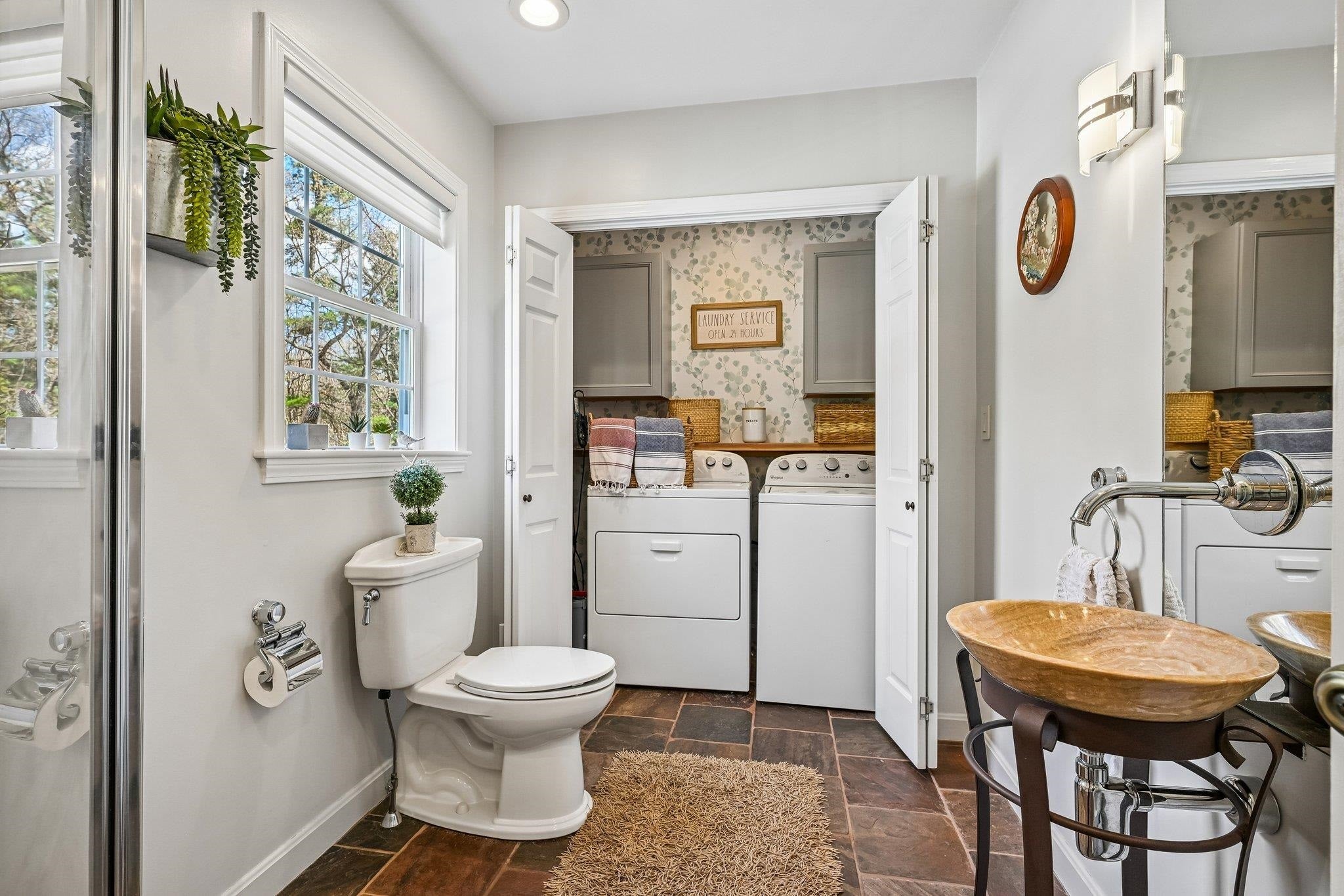 Windham, New Hampshire, 03087, United States, 4 Bedrooms Bedrooms, ,3 BathroomsBathrooms,Residential,Active,2044185