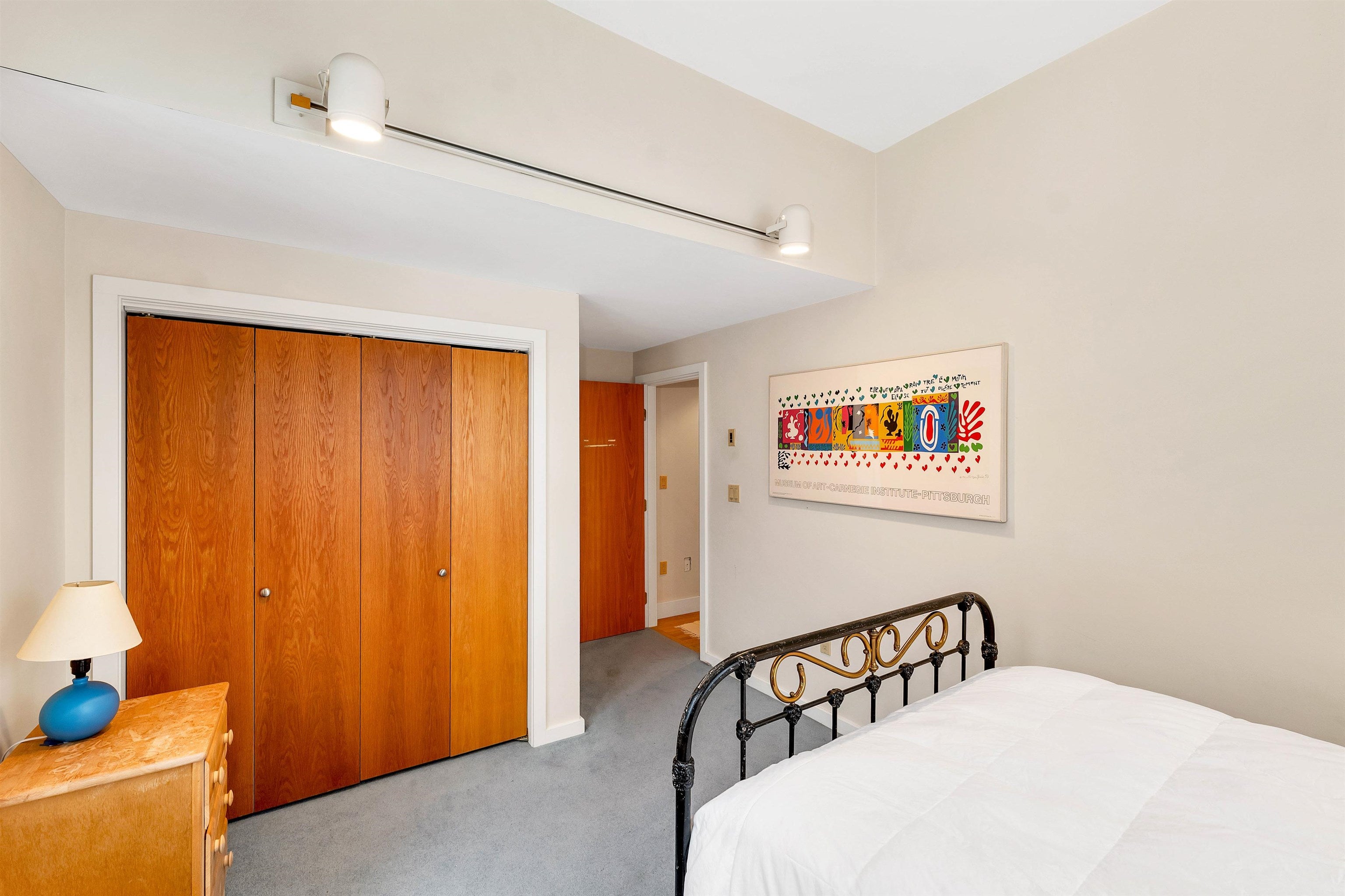 Hebron, New Hampshire, 03241, United States, 4 Bedrooms Bedrooms, ,4 BathroomsBathrooms,Residential,Pending,2009160