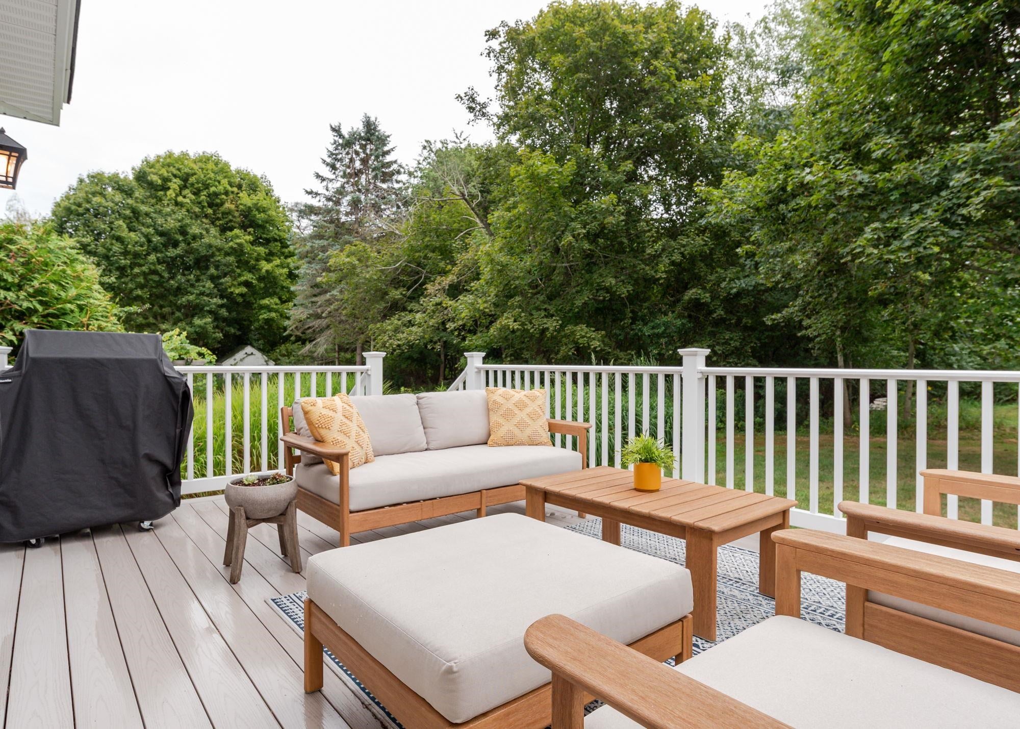 Portsmouth, New Hampshire, 03801, United States, 3 Bedrooms Bedrooms, ,3 BathroomsBathrooms,Residential,Active,1941146