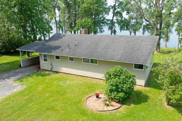 233 HUNTER RD N, ALBURGH, VT 05440 - Image 1