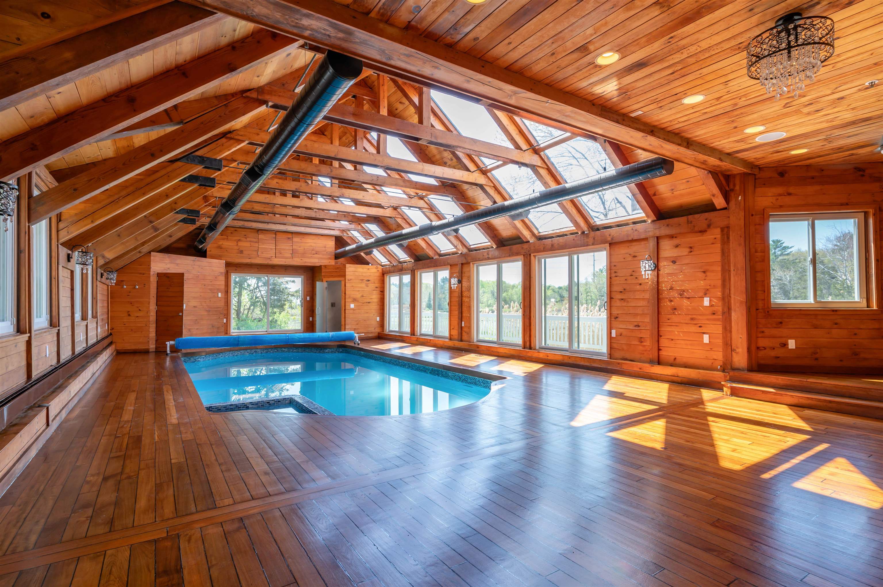 Hampton Falls, New Hampshire, 03844, United States, 7 Bedrooms Bedrooms, ,7 BathroomsBathrooms,Residential,Active,1820328