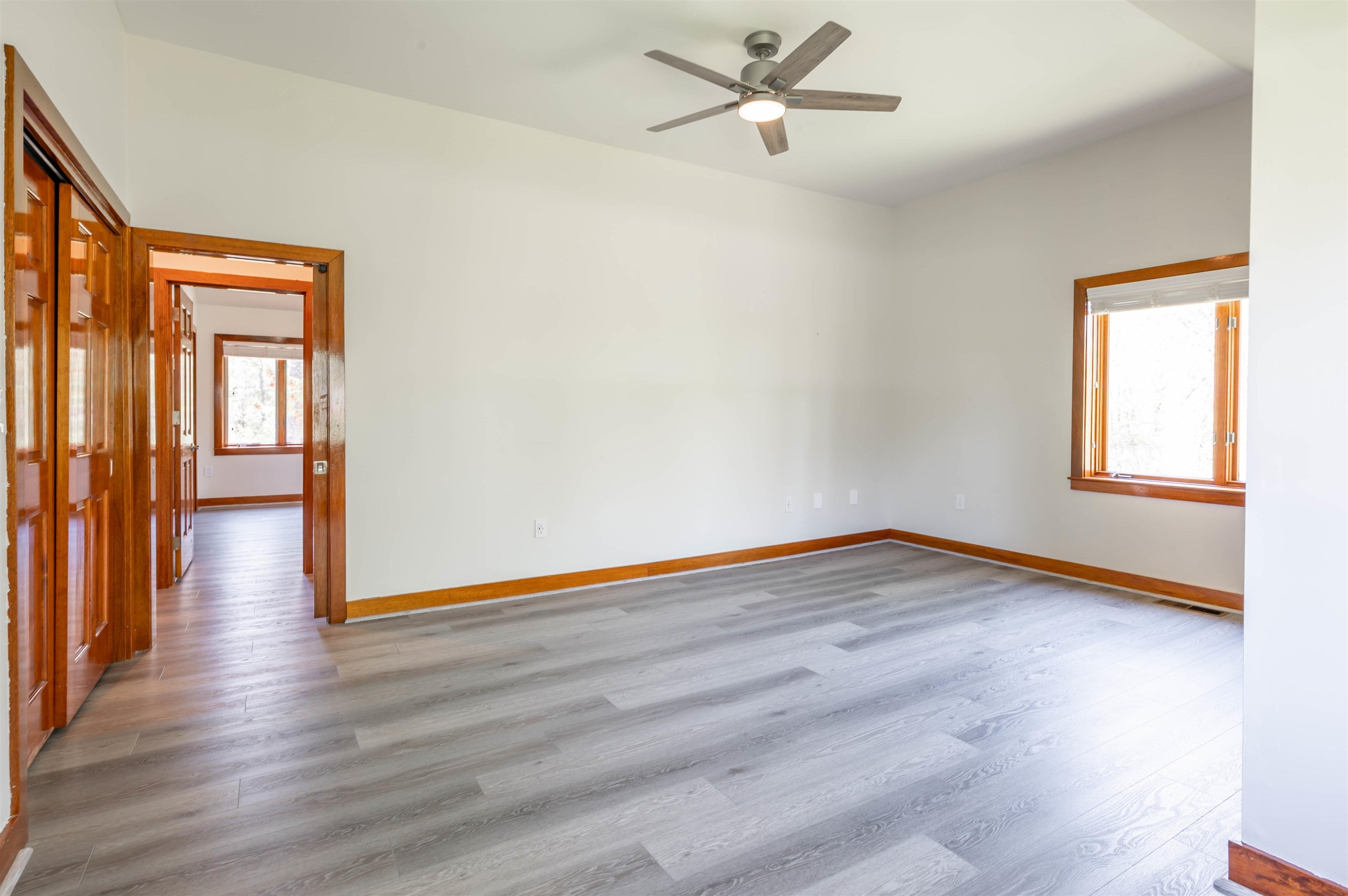 Hampton Falls, New Hampshire, 03844, United States, 7 Bedrooms Bedrooms, ,7 BathroomsBathrooms,Residential,Active,1820328