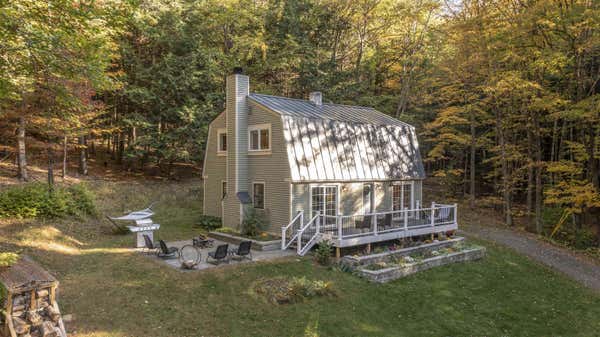 76 BAYLEY WAY, QUECHEE, VT 05059 - Image 1