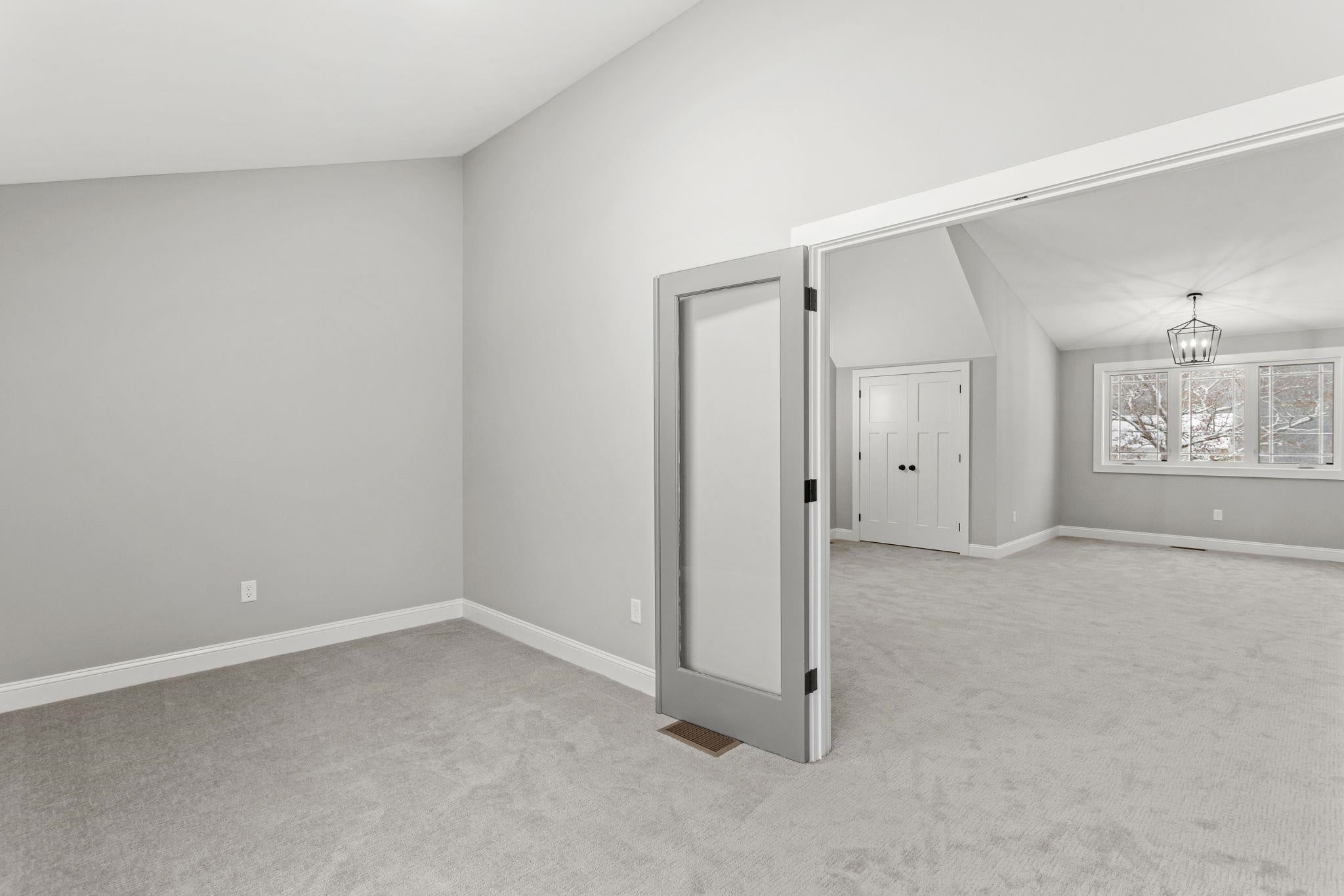 Auburn, New Hampshire, 03032, United States, 4 Bedrooms Bedrooms, ,4 BathroomsBathrooms,Residential,Active,2001063