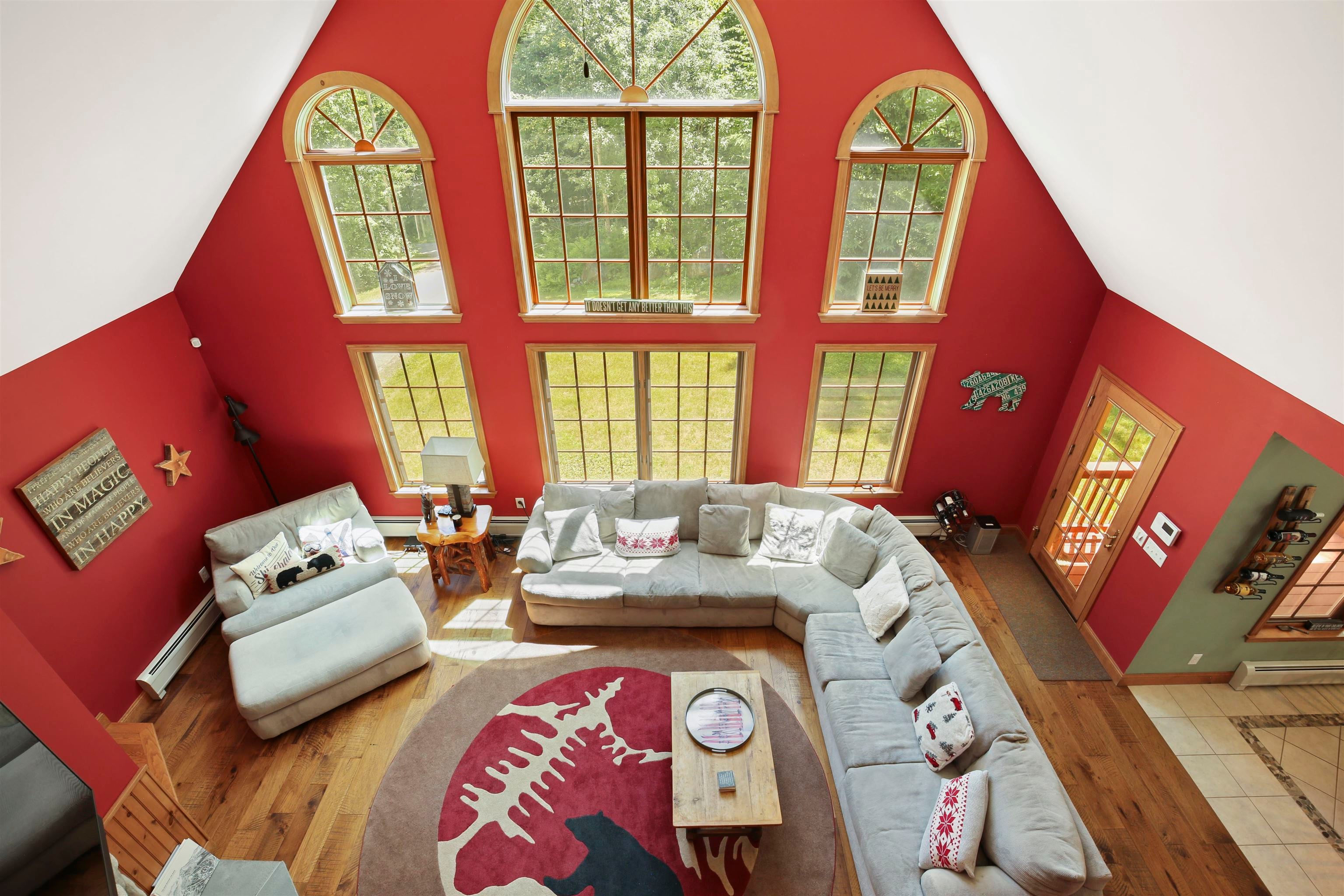 Killington, Vermont, 05751, United States, 3 Bedrooms Bedrooms, ,3 BathroomsBathrooms,Residential,Active,1884979