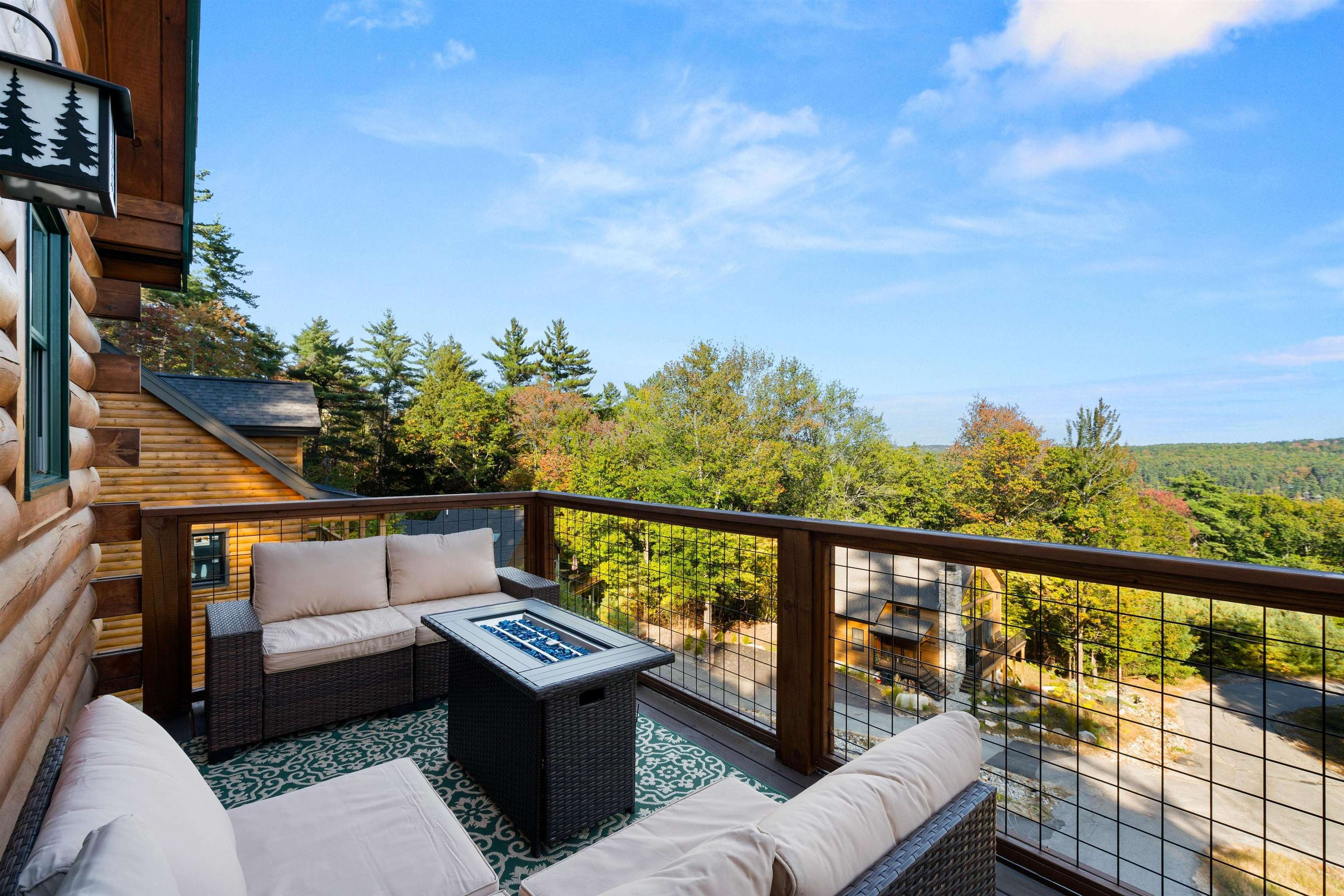 Bridgton, Maine, 04009, United States, 4 Bedrooms Bedrooms, ,2 BathroomsBathrooms,Residential,Active,1960142