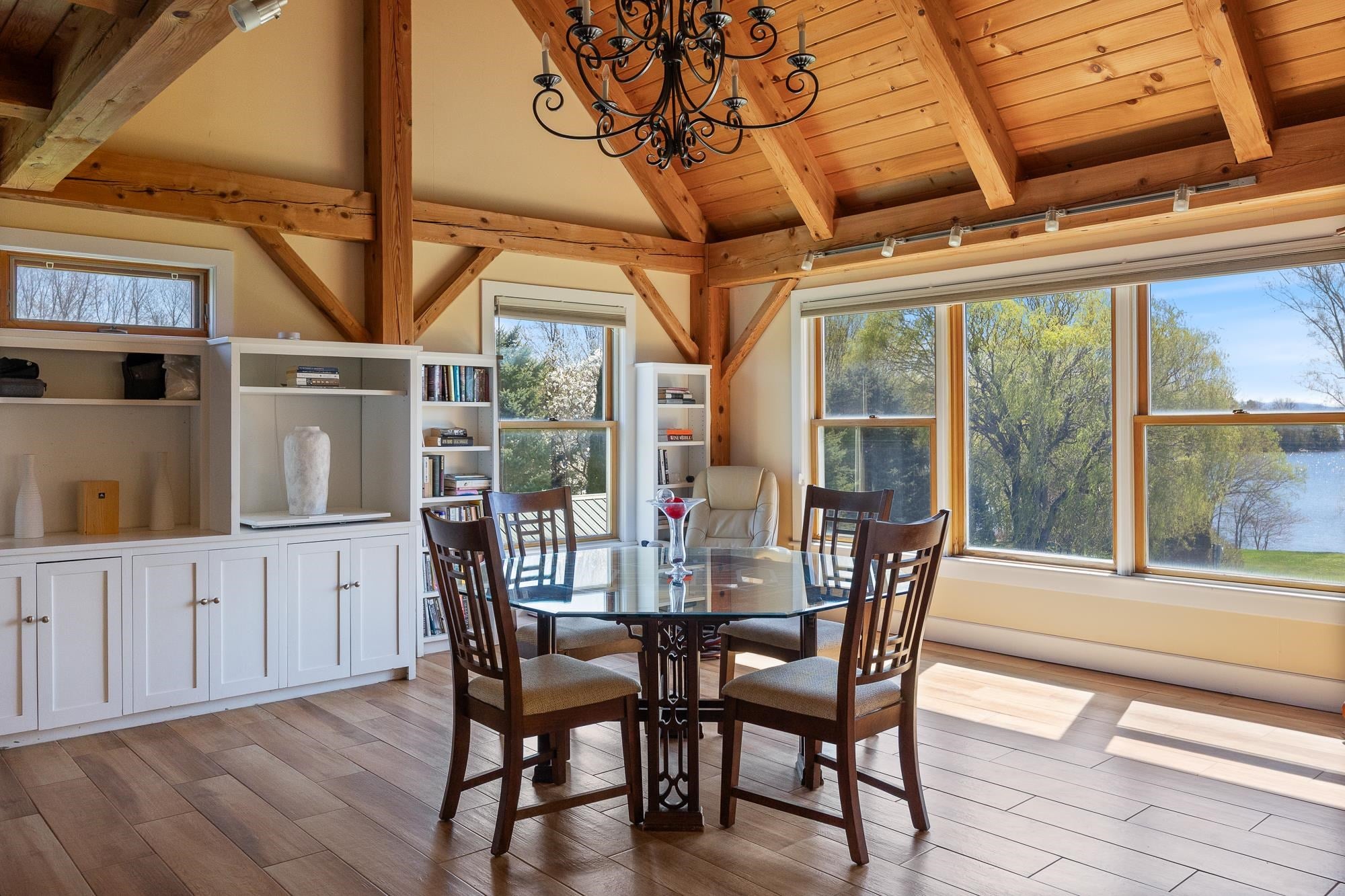 South Hero, Vermont, 05486, United States, 3 Bedrooms Bedrooms, ,5 BathroomsBathrooms,Residential,Active,2045566