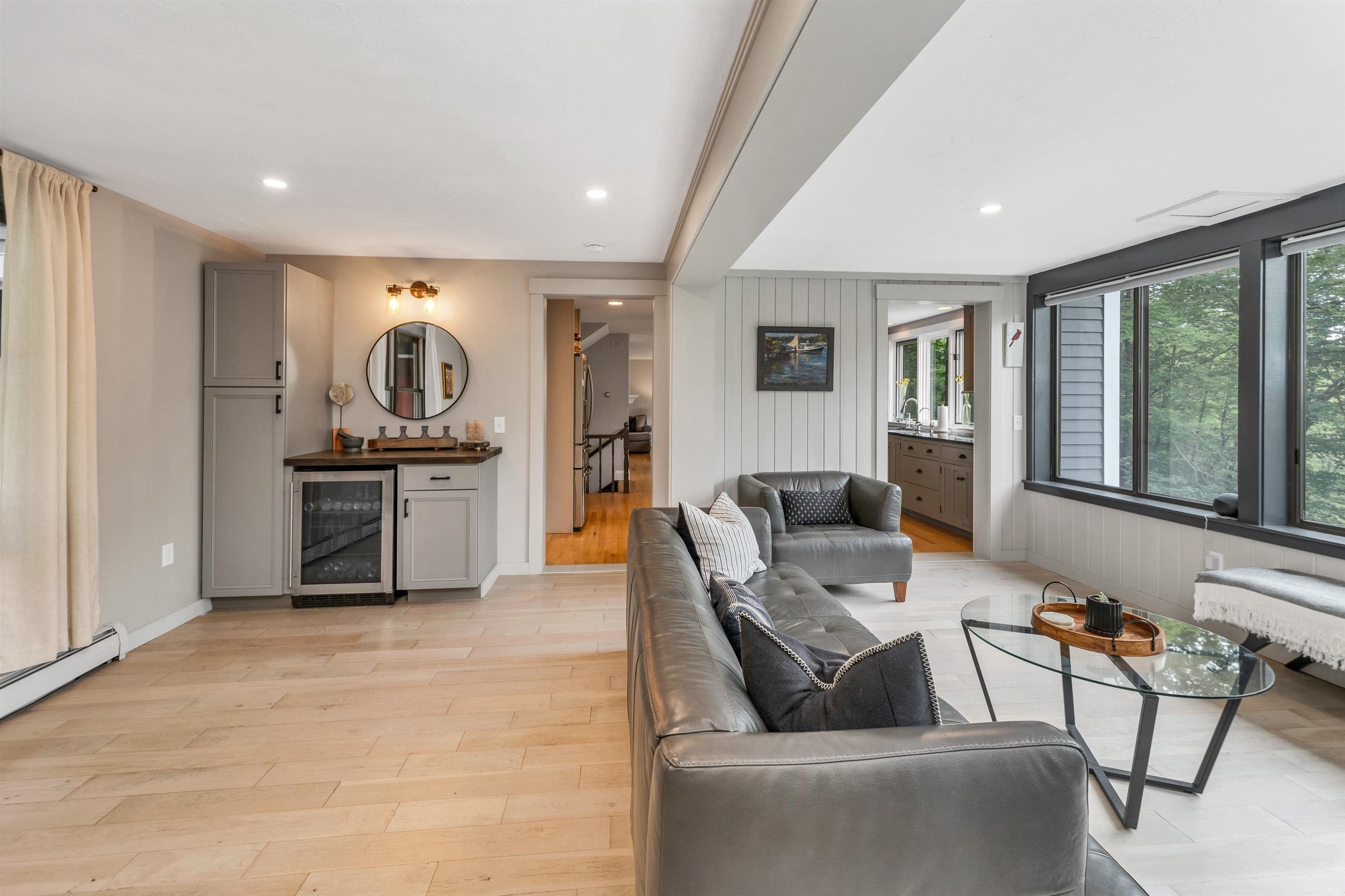 Meredith, New Hampshire, 03253, United States, 4 Bedrooms Bedrooms, ,5 BathroomsBathrooms,Residential,Pending,2045598