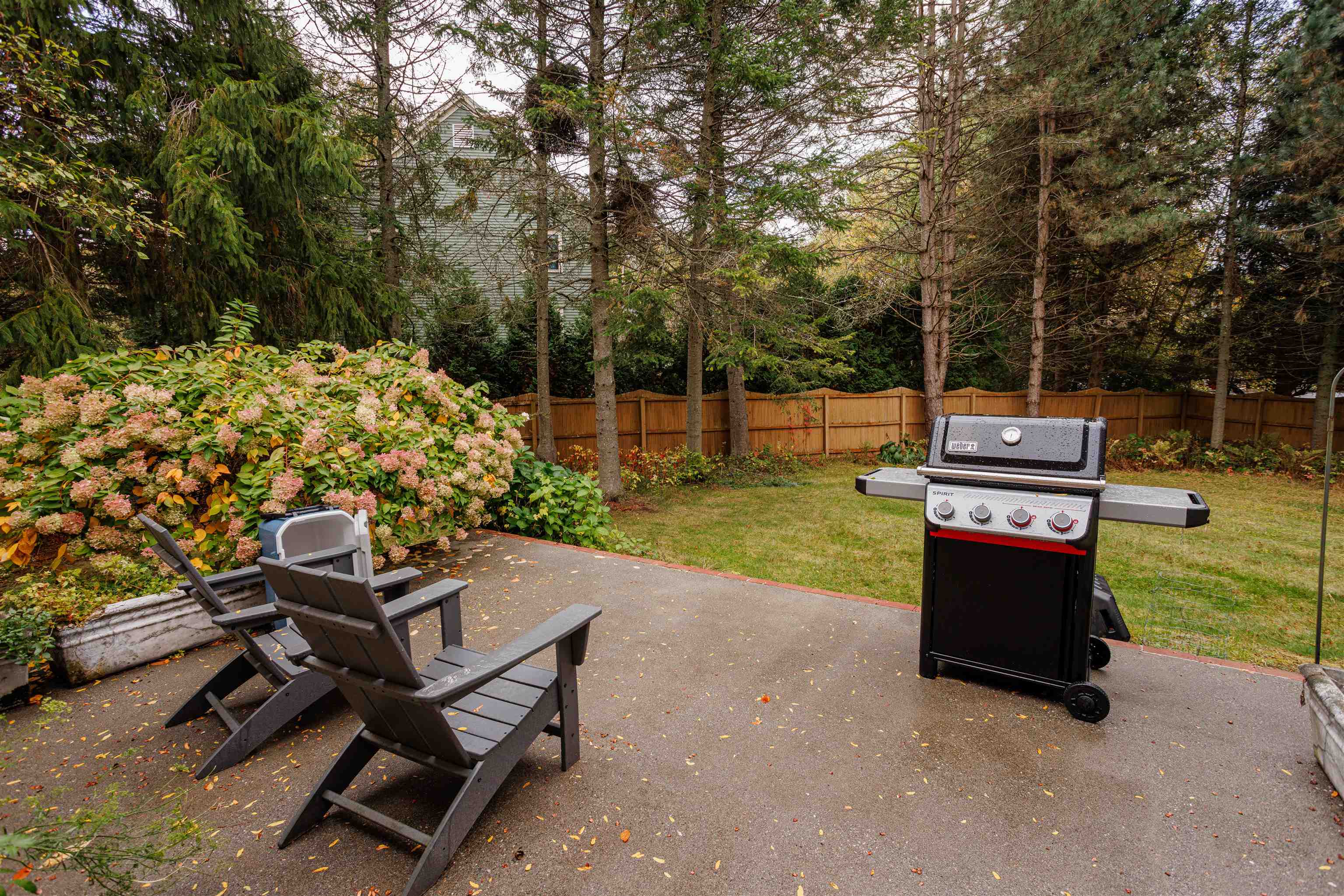 Shelburne, Vermont, 05482, United States, 3 Bedrooms Bedrooms, ,4 BathroomsBathrooms,Residential,Active,1962170