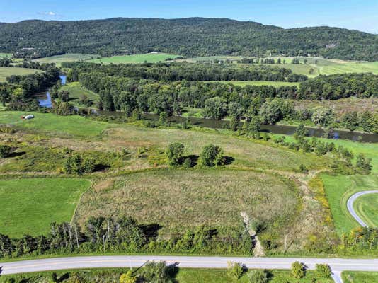 3319 QUAKER VILLAGE RD, WEYBRIDGE, VT 05753, photo 2 of 20