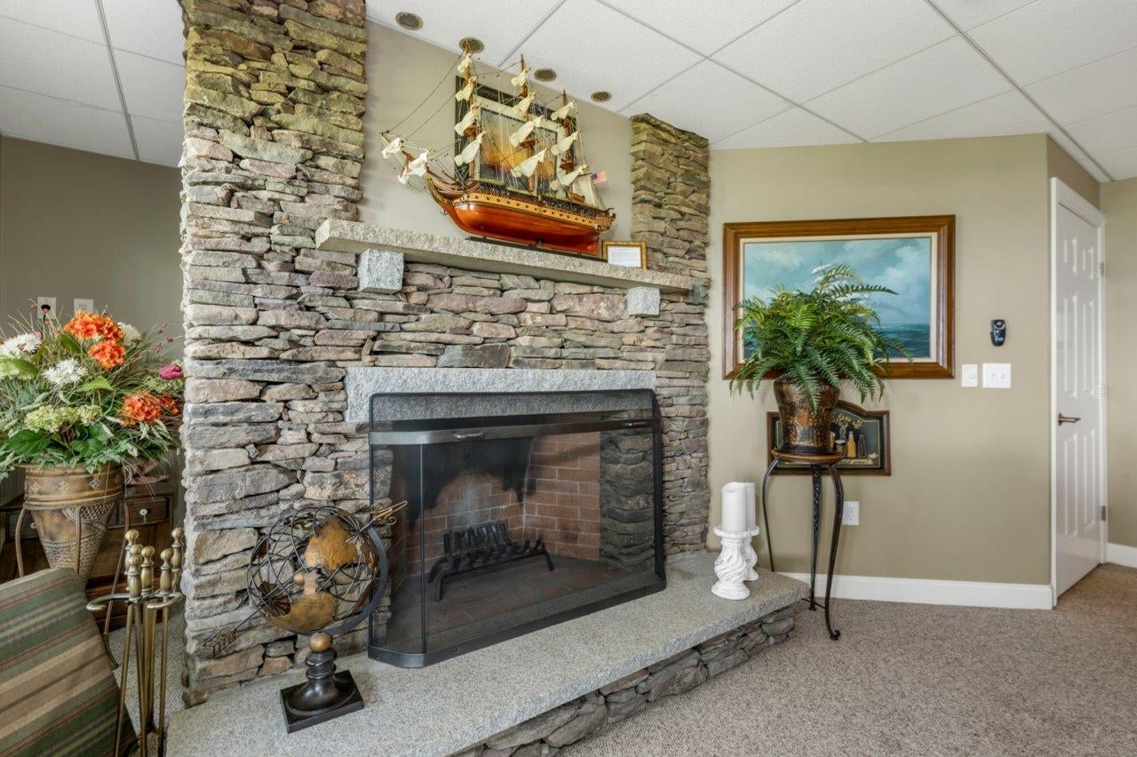 Center Harbor, New Hampshire, 03226, United States, 4 Bedrooms Bedrooms, ,5 BathroomsBathrooms,Residential,Active,1904713