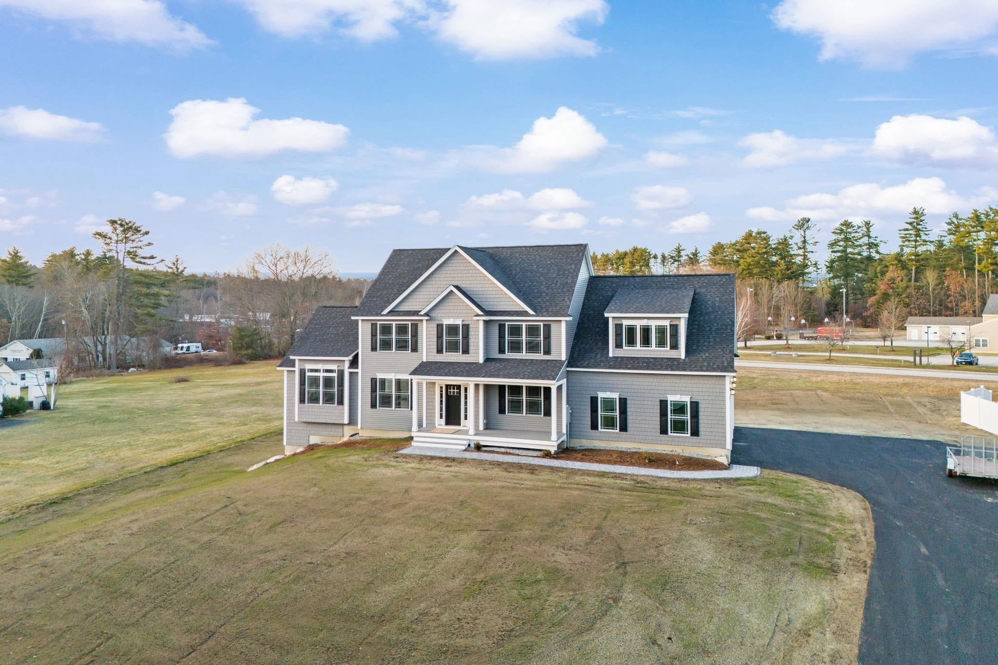 Auburn, New Hampshire, 03032, United States, 4 Bedrooms Bedrooms, ,4 BathroomsBathrooms,Residential,Active,2001063