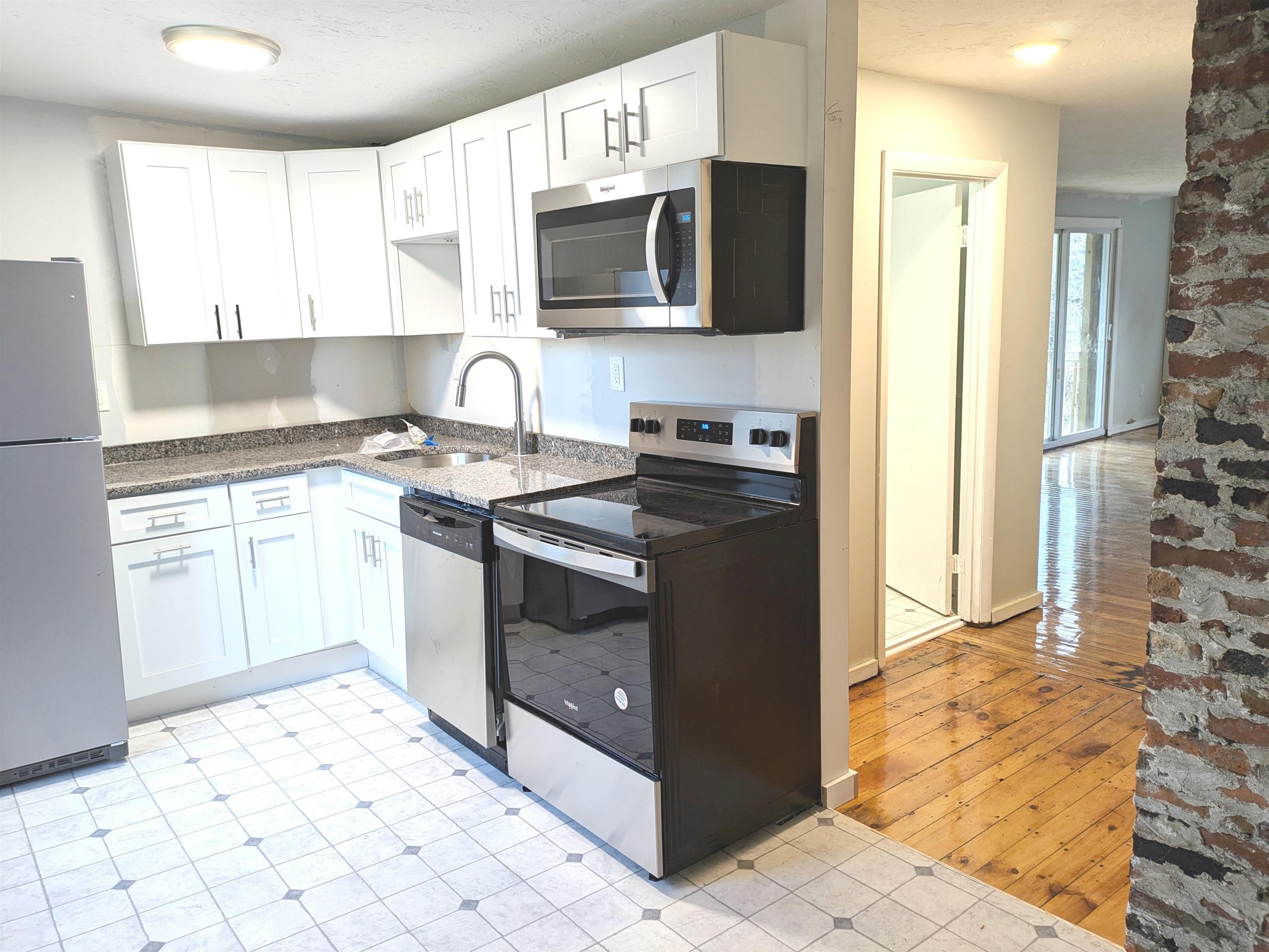 Salem, New Hampshire, 03079, United States, ,Residential,Active,1820330
