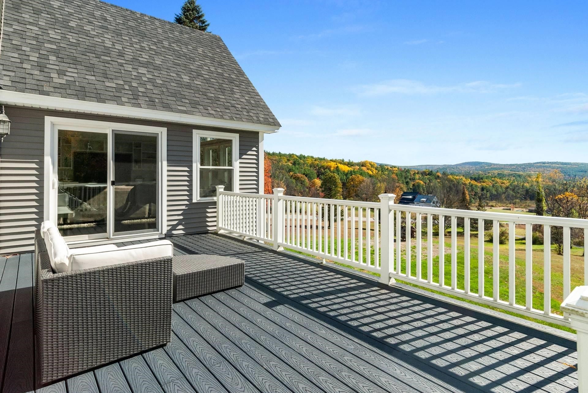 Plainfield, New Hampshire, 03781, United States, 4 Bedrooms Bedrooms, ,4 BathroomsBathrooms,Residential,Active,1966018