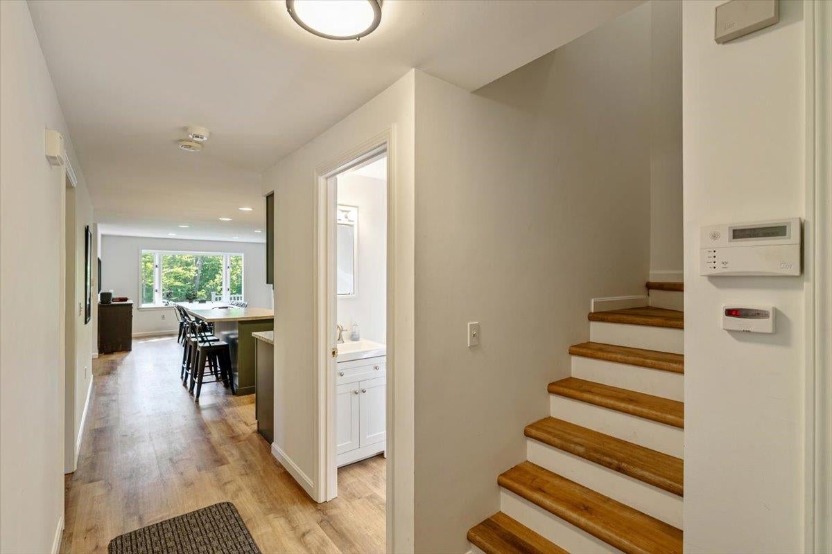 Warren, Vermont, 05674, United States, 5 Bedrooms Bedrooms, ,4 BathroomsBathrooms,Residential,Active,1843881