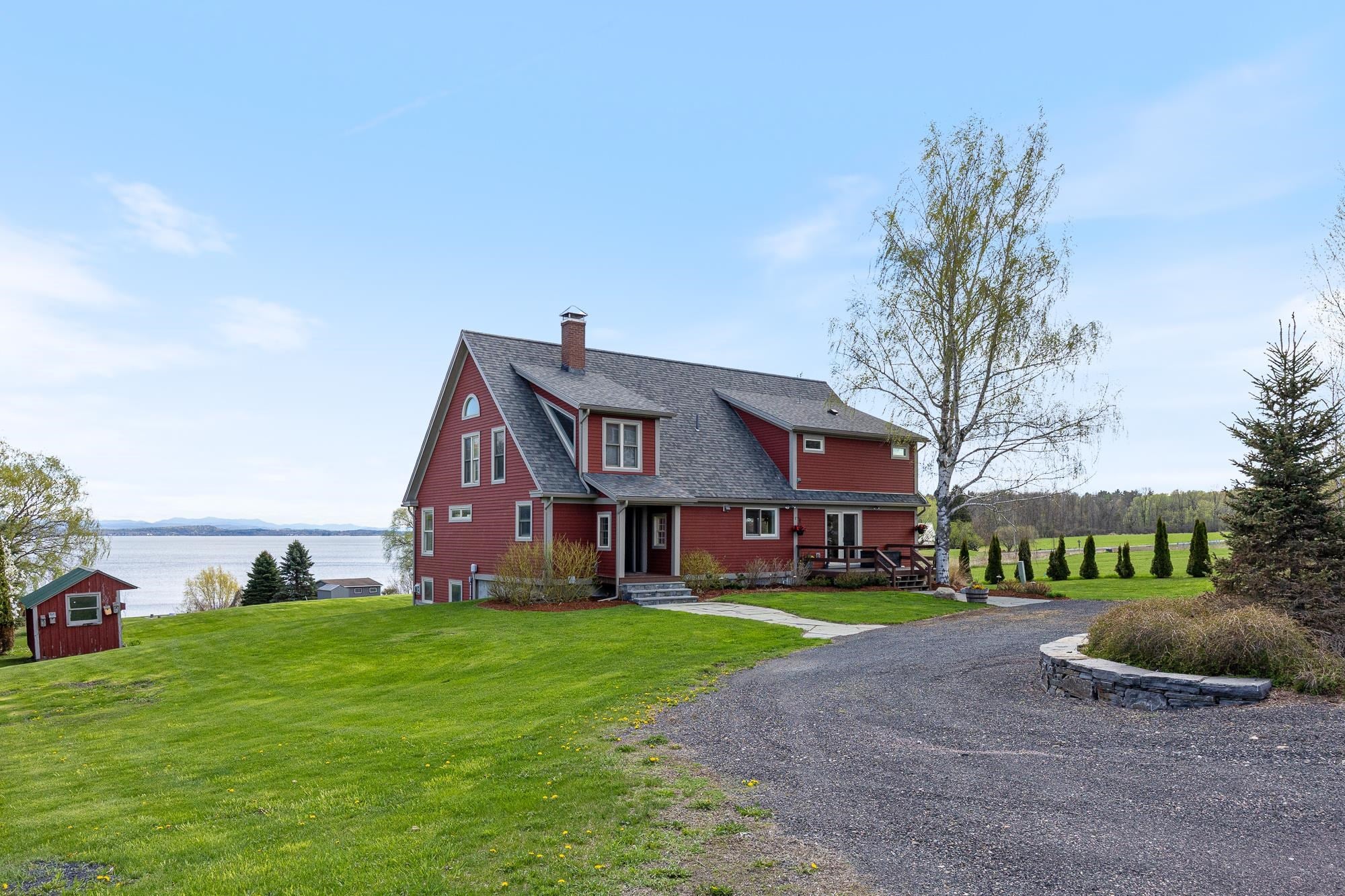 South Hero, Vermont, 05486, United States, 3 Bedrooms Bedrooms, ,5 BathroomsBathrooms,Residential,Active,2045566