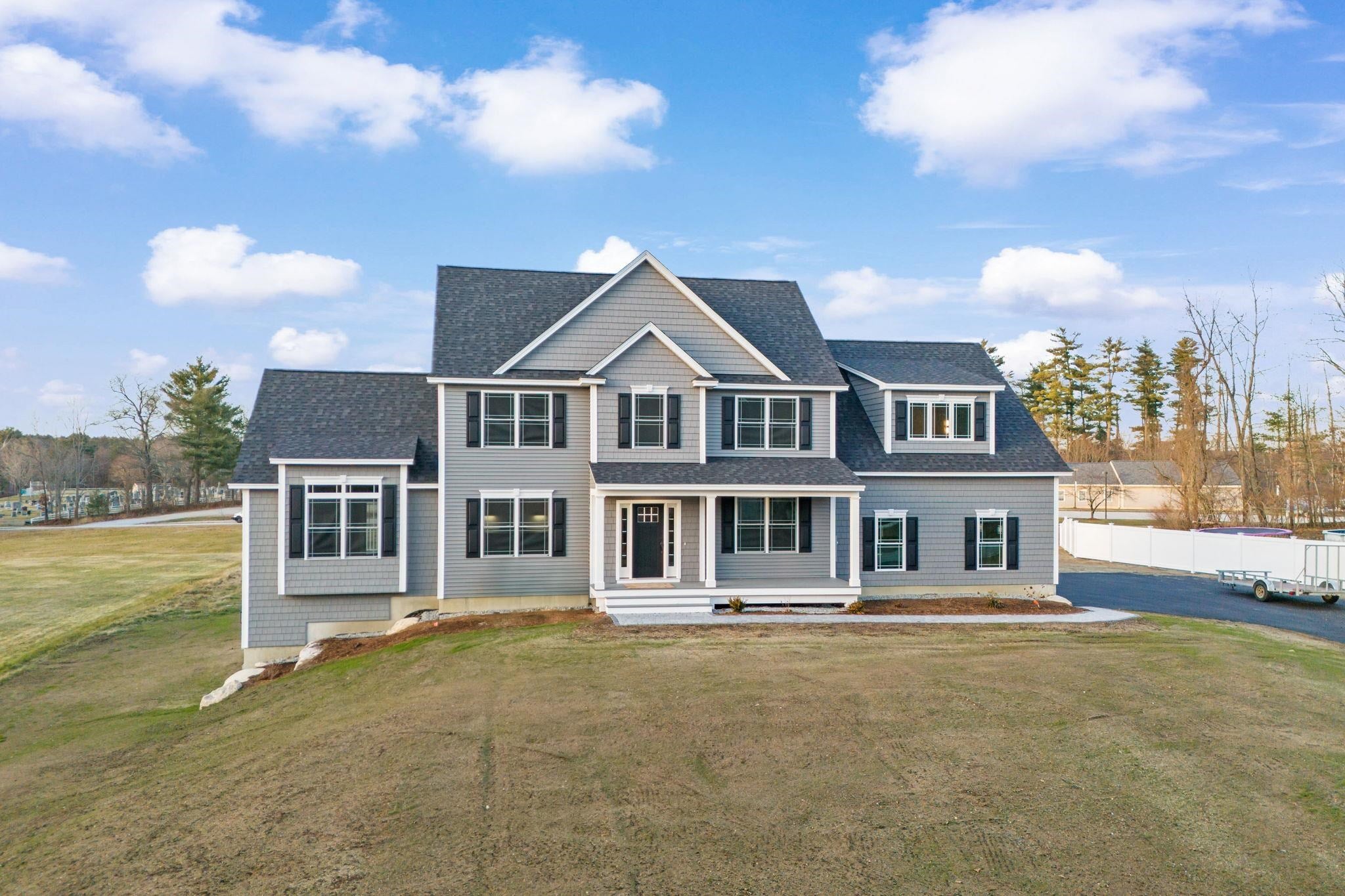 Auburn, New Hampshire, 03032, United States, 4 Bedrooms Bedrooms, ,4 BathroomsBathrooms,Residential,Active,2001063