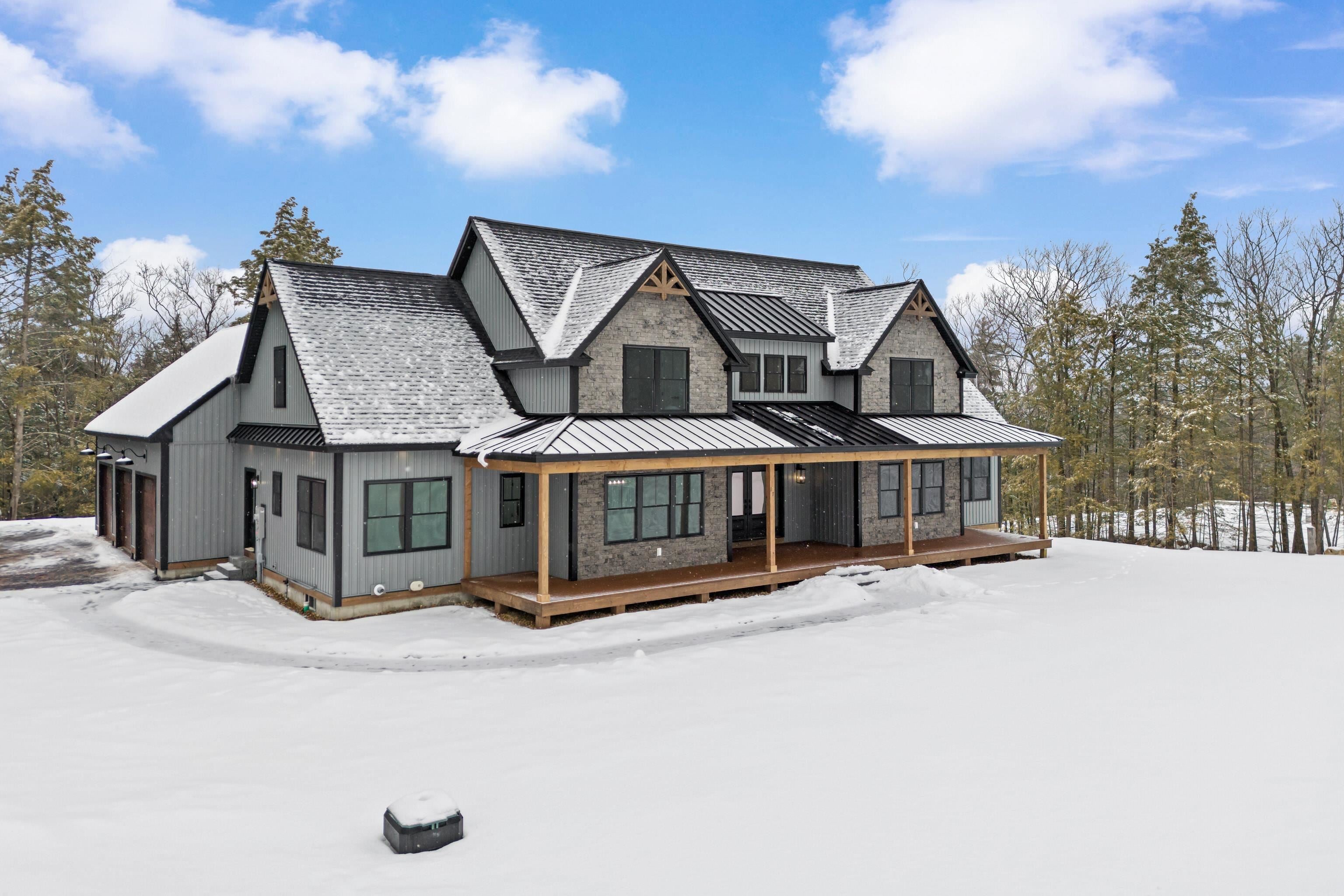 New Boston, New Hampshire, 03070, United States, 5 Bedrooms Bedrooms, ,3 BathroomsBathrooms,Residential,Active,2008344