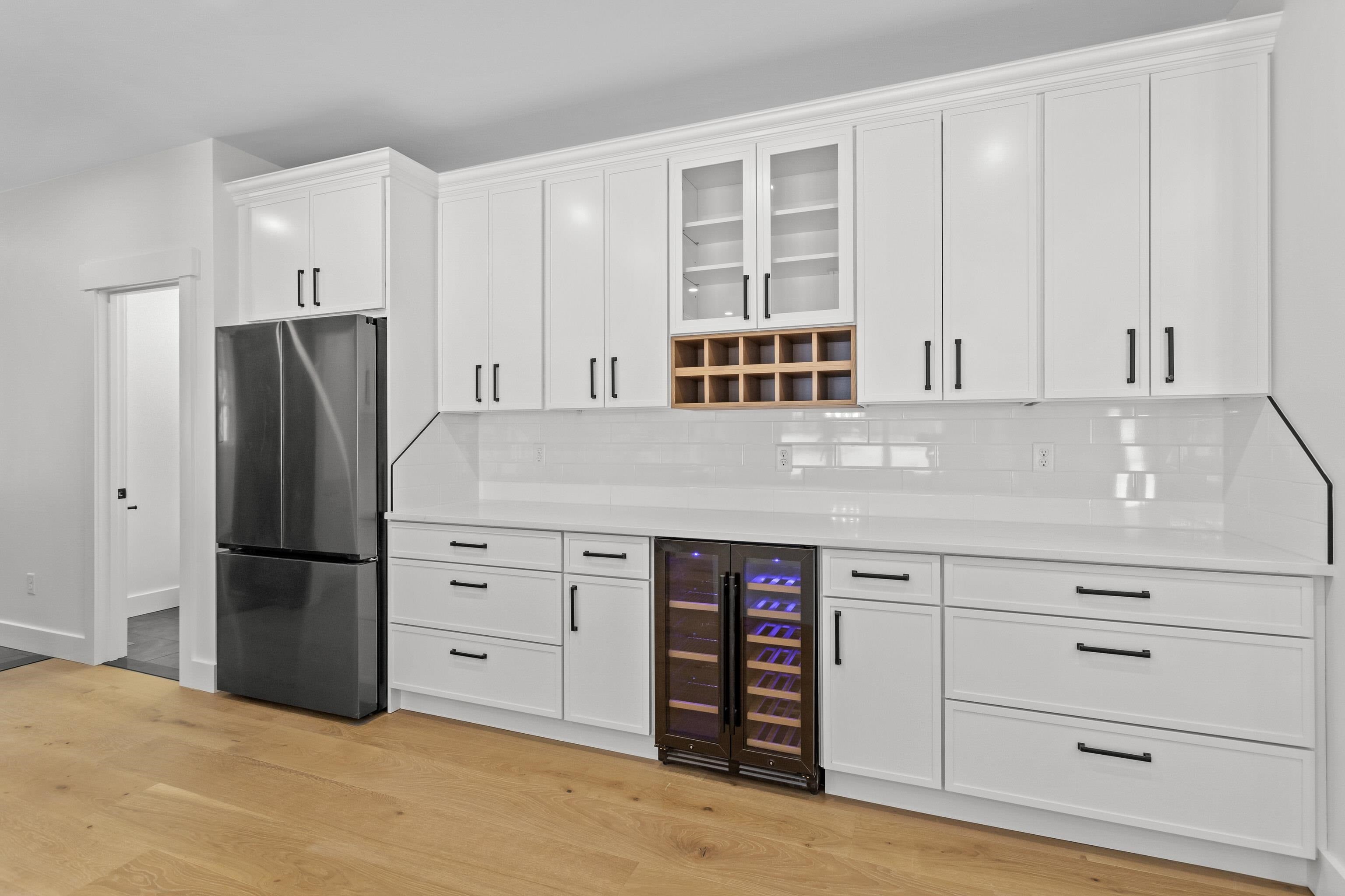 New Boston, New Hampshire, 03070, United States, 5 Bedrooms Bedrooms, ,3 BathroomsBathrooms,Residential,Active,2008344