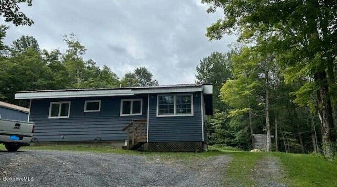 516 OBERDORF RD, READSBORO, VT 05350, photo 1 of 16