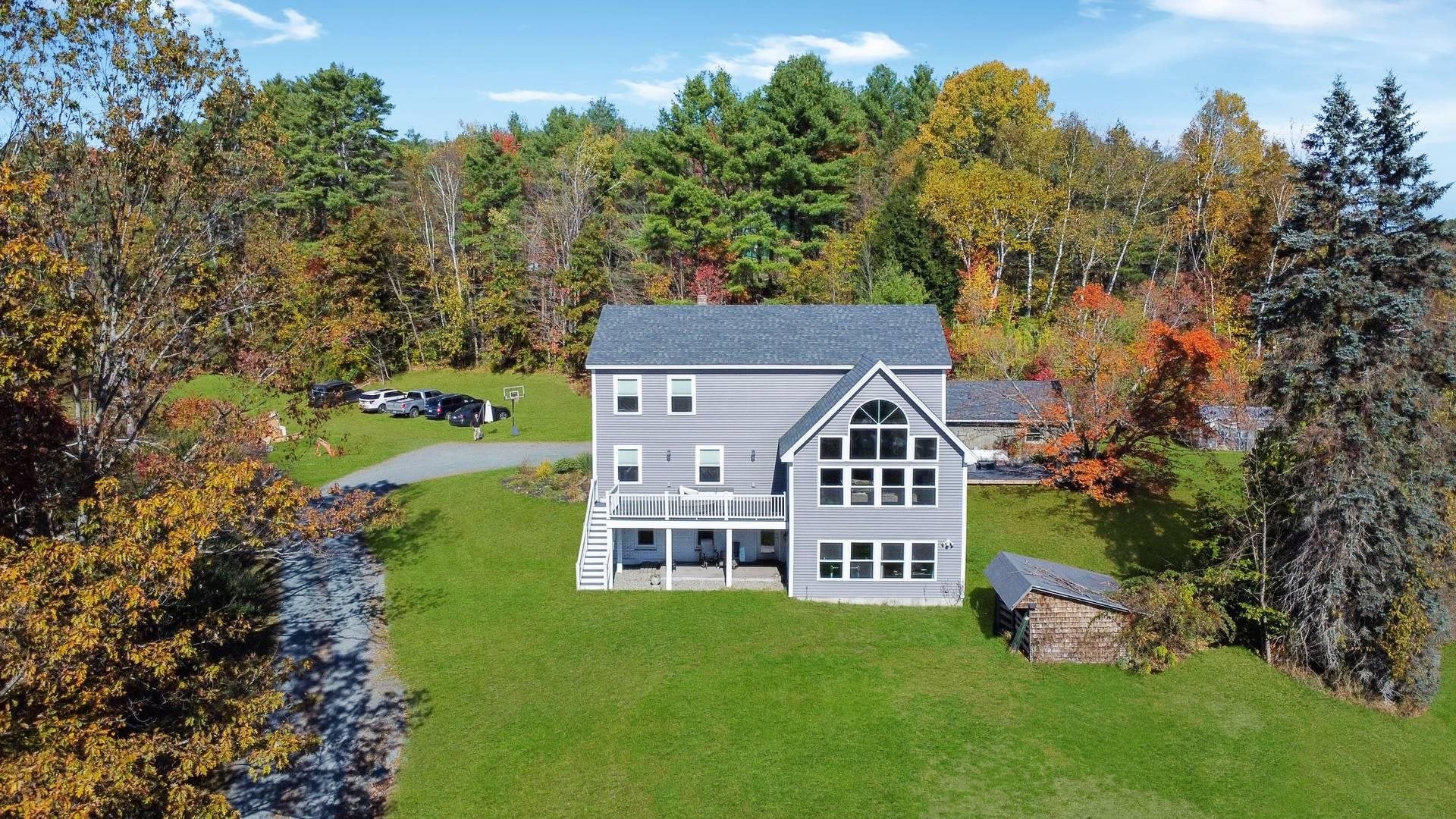 Plainfield, New Hampshire, 03781, United States, 4 Bedrooms Bedrooms, ,4 BathroomsBathrooms,Residential,Active,1966018