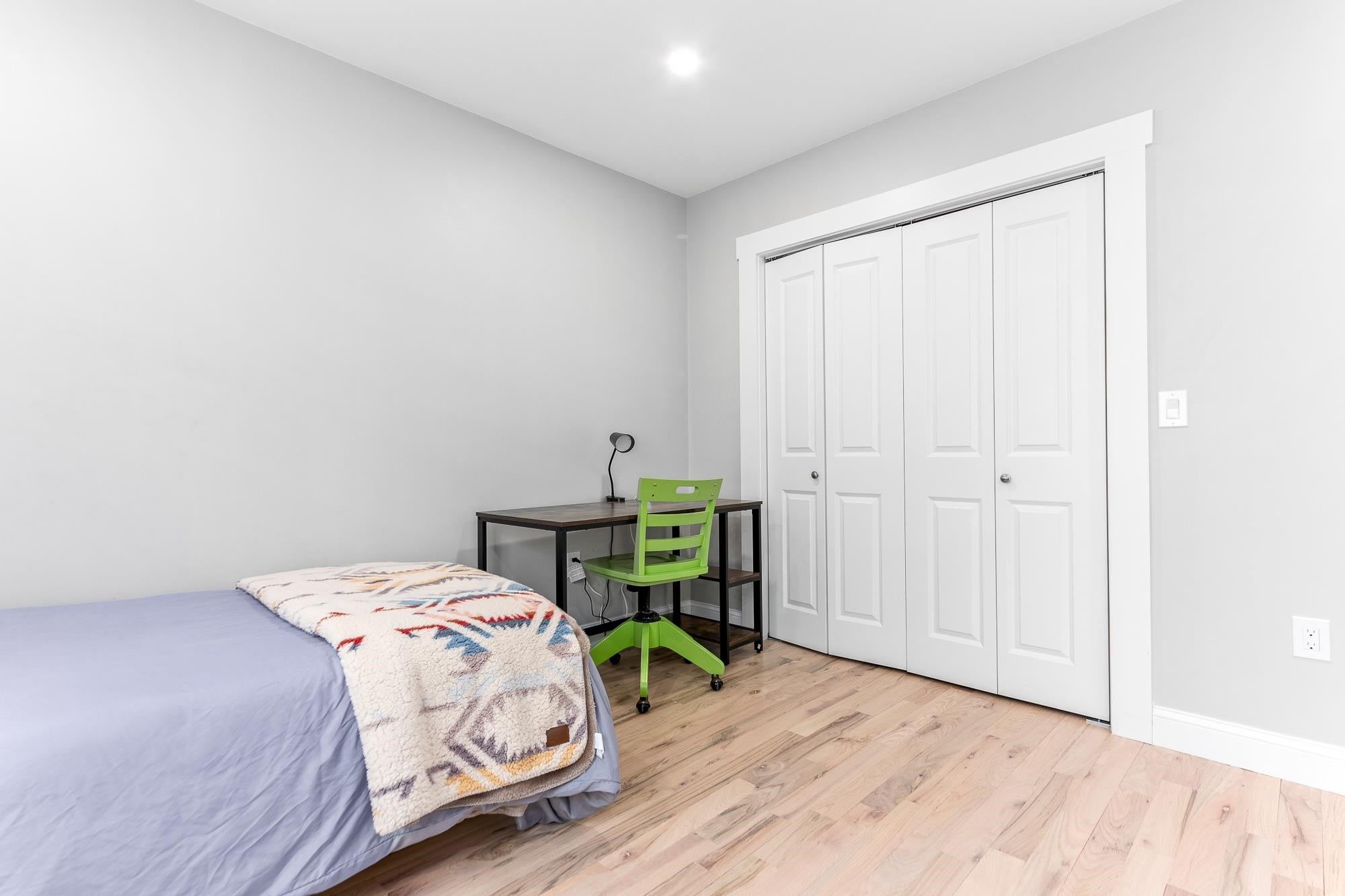 Thornton, New Hampshire, 03285, United States, 5 Bedrooms Bedrooms, ,6 BathroomsBathrooms,Residential,Active,1797970