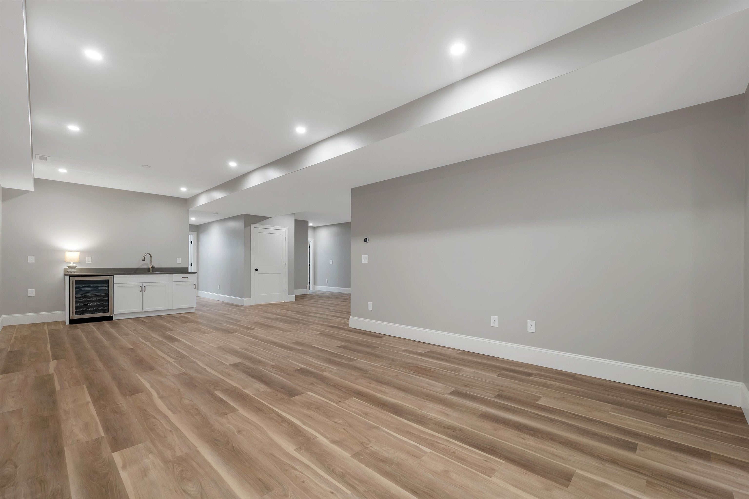 Meredith, New Hampshire, 03253, United States, 4 Bedrooms Bedrooms, ,5 BathroomsBathrooms,Residential,Active,1970998