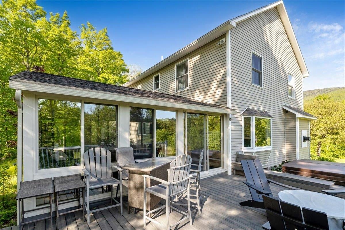 Warren, Vermont, 05674, United States, 5 Bedrooms Bedrooms, ,4 BathroomsBathrooms,Residential,Active,1843881