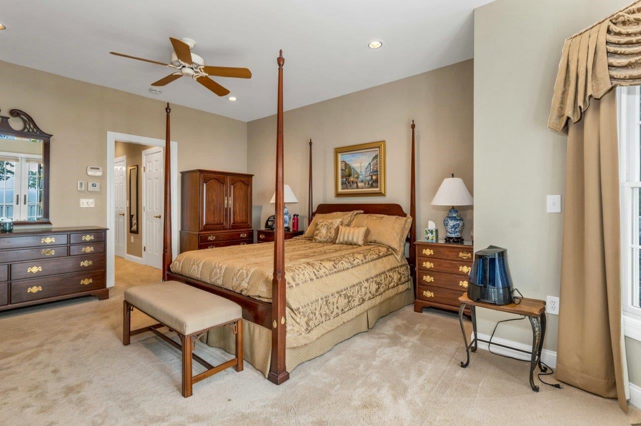 Center Harbor, New Hampshire, 03226, United States, 4 Bedrooms Bedrooms, ,5 BathroomsBathrooms,Residential,Active,1904713