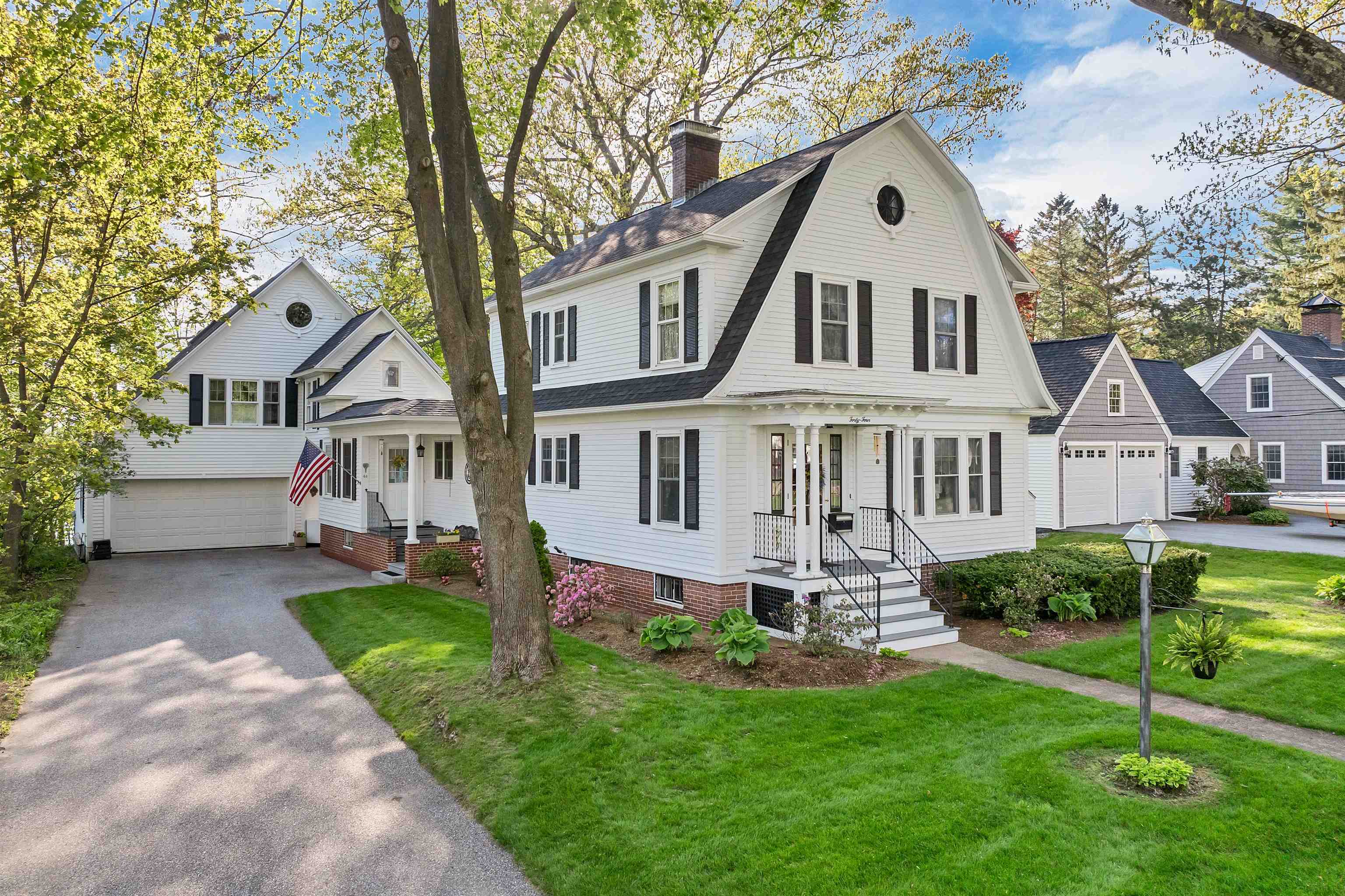 Laconia, New Hampshire, 03246, United States, 4 Bedrooms Bedrooms, ,4 BathroomsBathrooms,Residential,Active,1704917