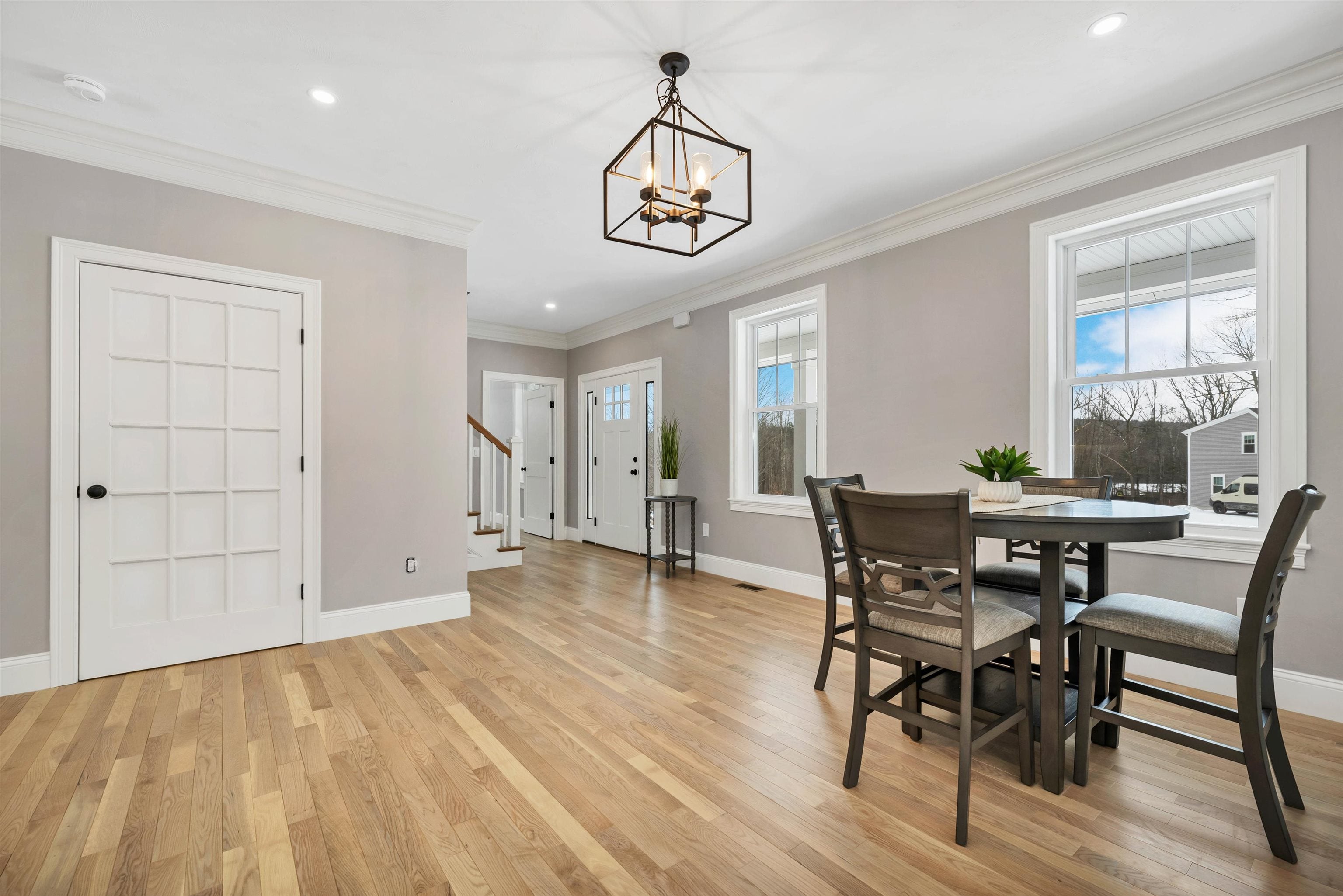 Meredith, New Hampshire, 03253, United States, 4 Bedrooms Bedrooms, ,5 BathroomsBathrooms,Residential,Active,1970998