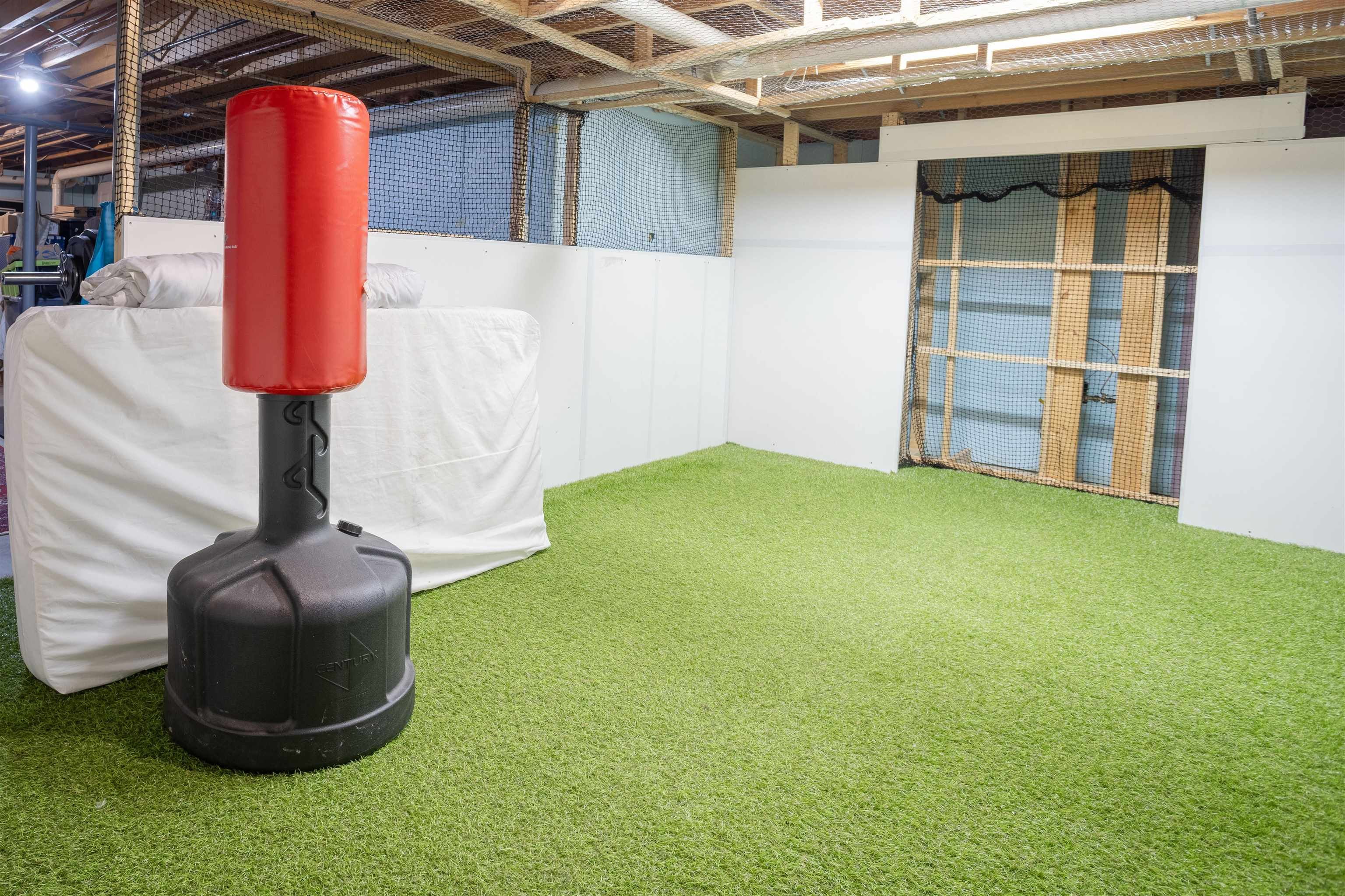 Shelburne, Vermont, 05482, United States, 3 Bedrooms Bedrooms, ,4 BathroomsBathrooms,Residential,Active,1962170