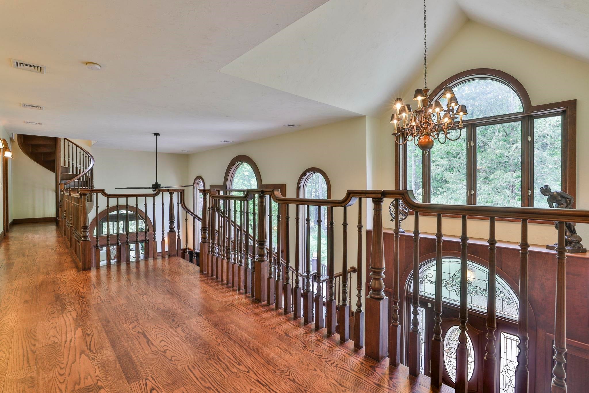 Wilton, New Hampshire, 03086, United States, 5 Bedrooms Bedrooms, ,4 BathroomsBathrooms,Residential,Active,2052126